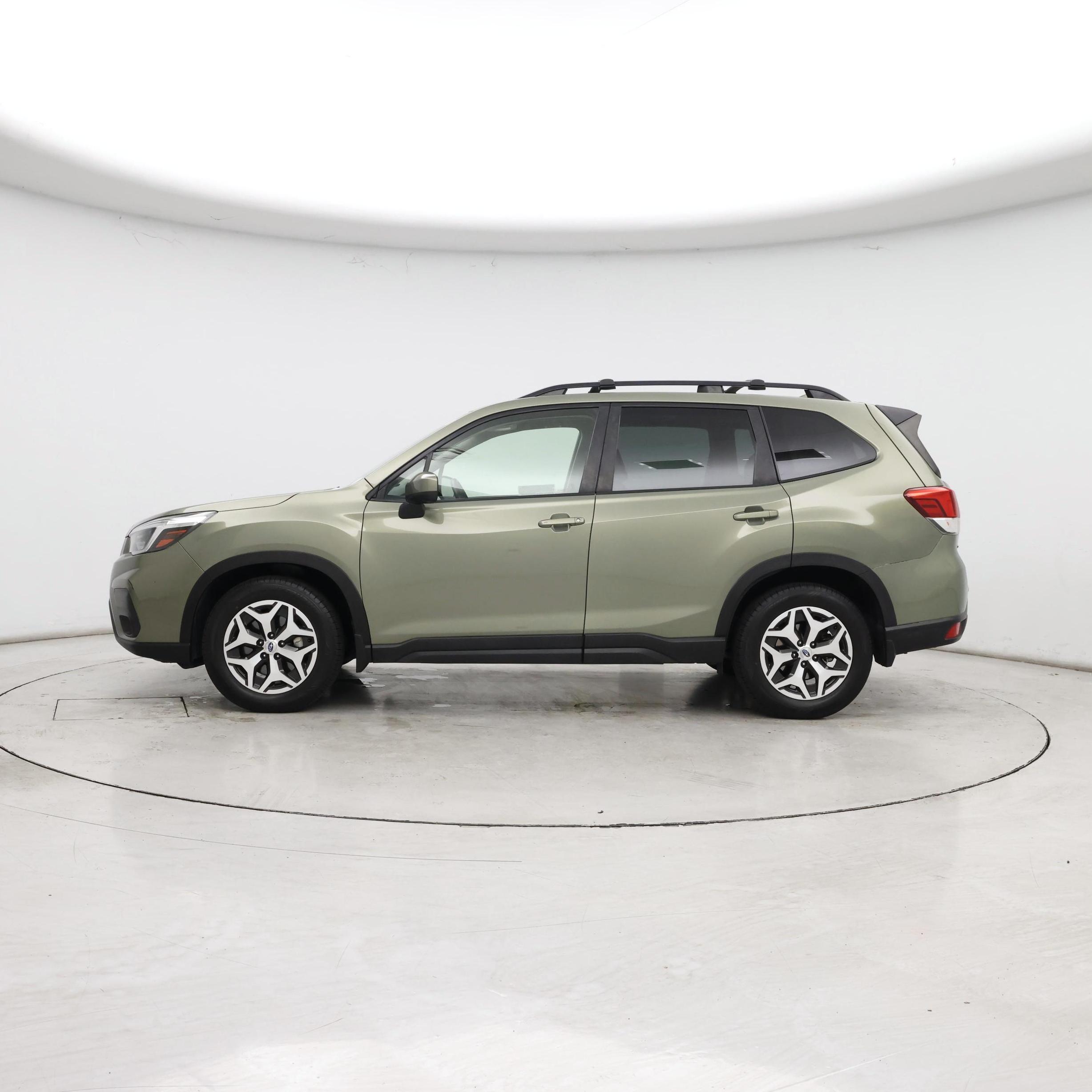 Thumbnail: 2021 Subaru Forester - 3
