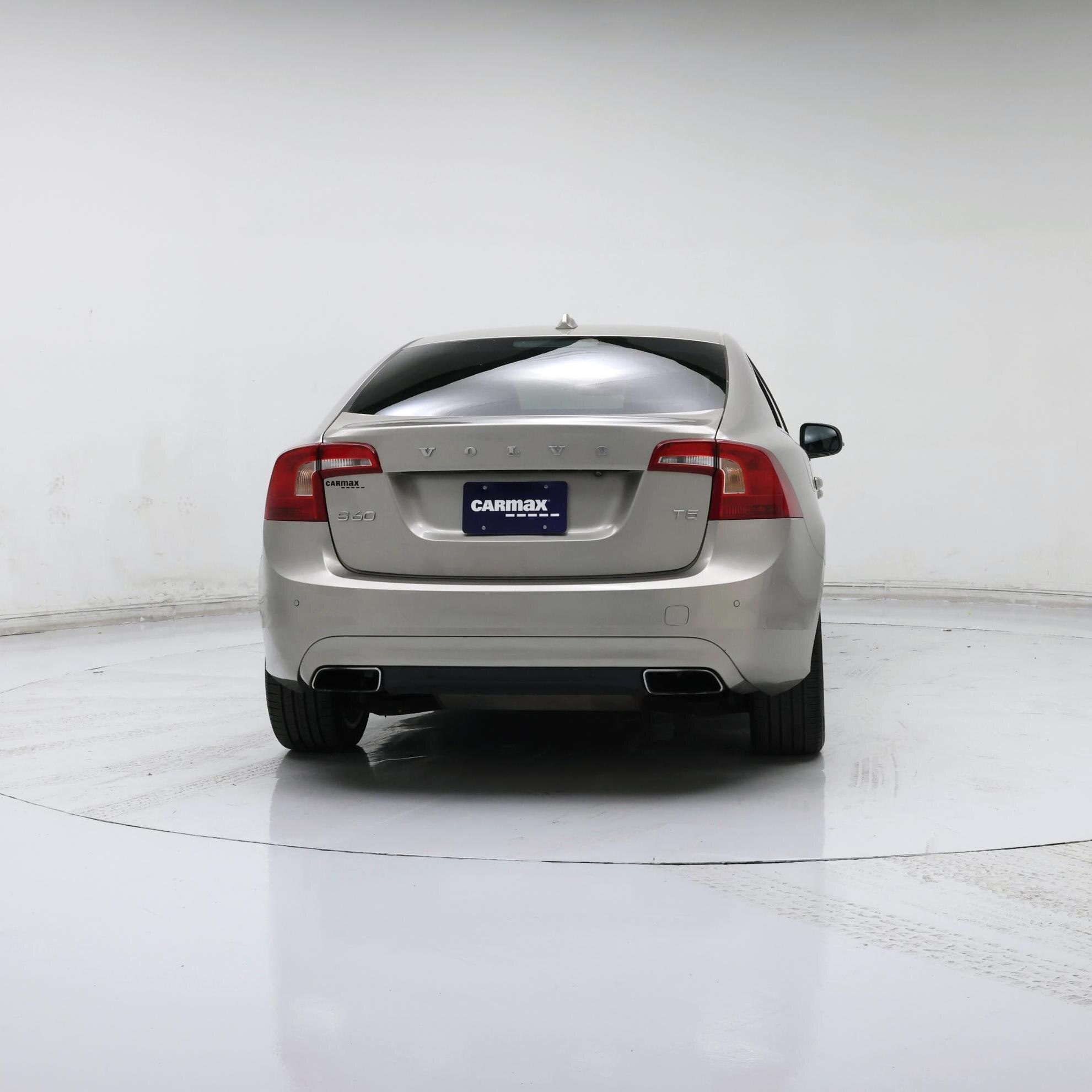 Thumbnail: 2015 Volvo S60 - 6