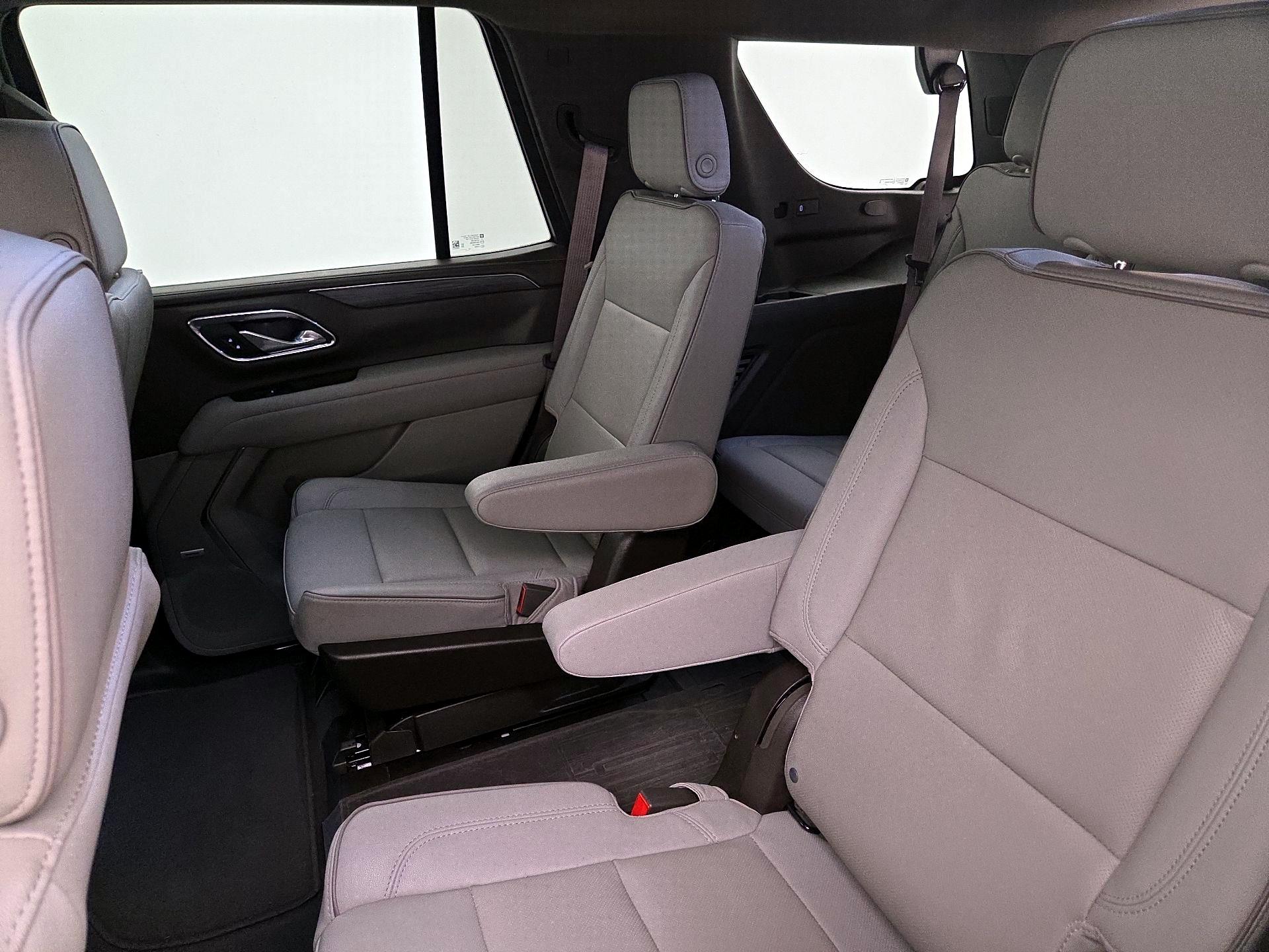 Thumbnail: 2023 GMC Yukon - 19