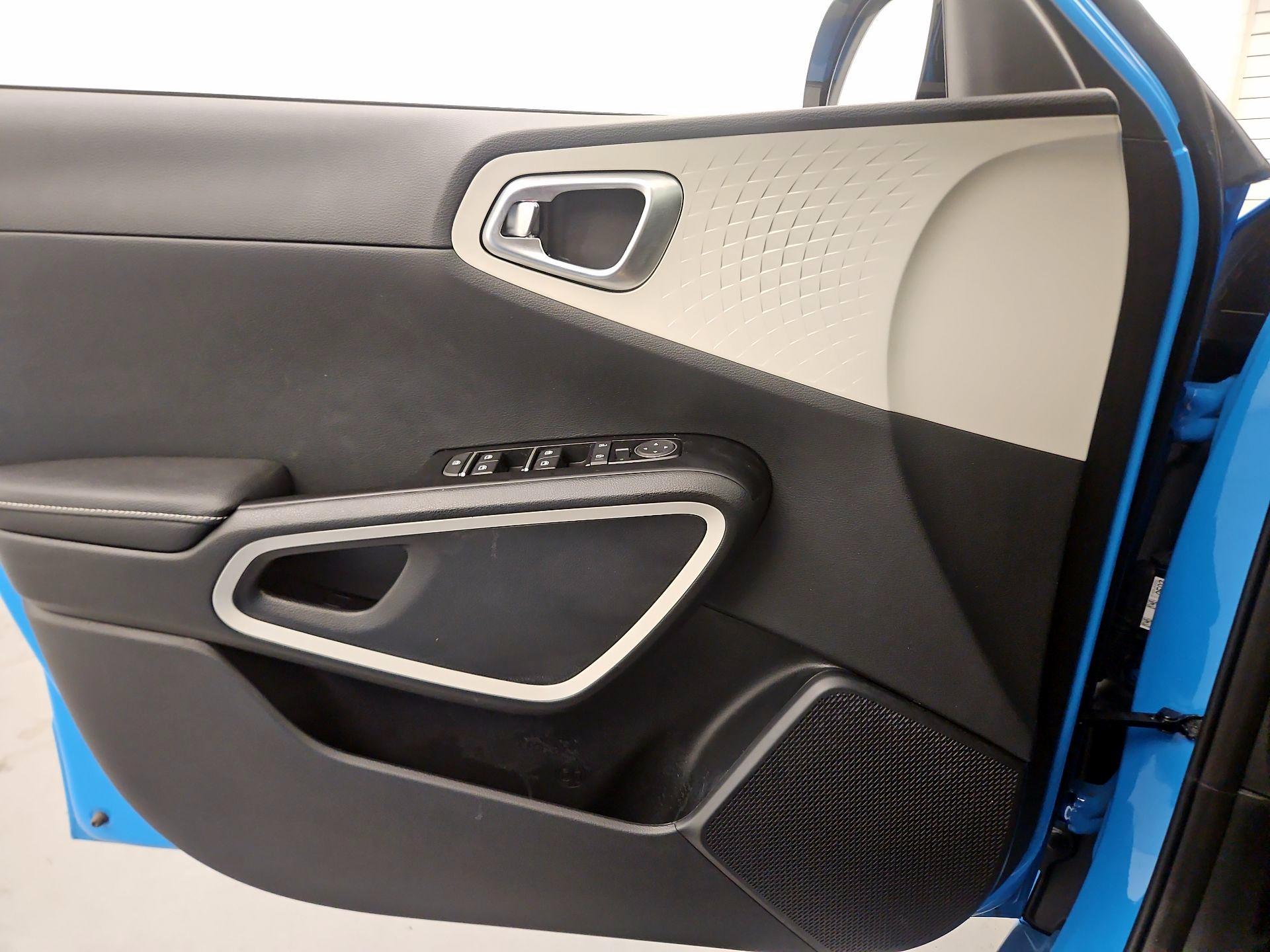 Thumbnail: 2024 Kia Soul - 10