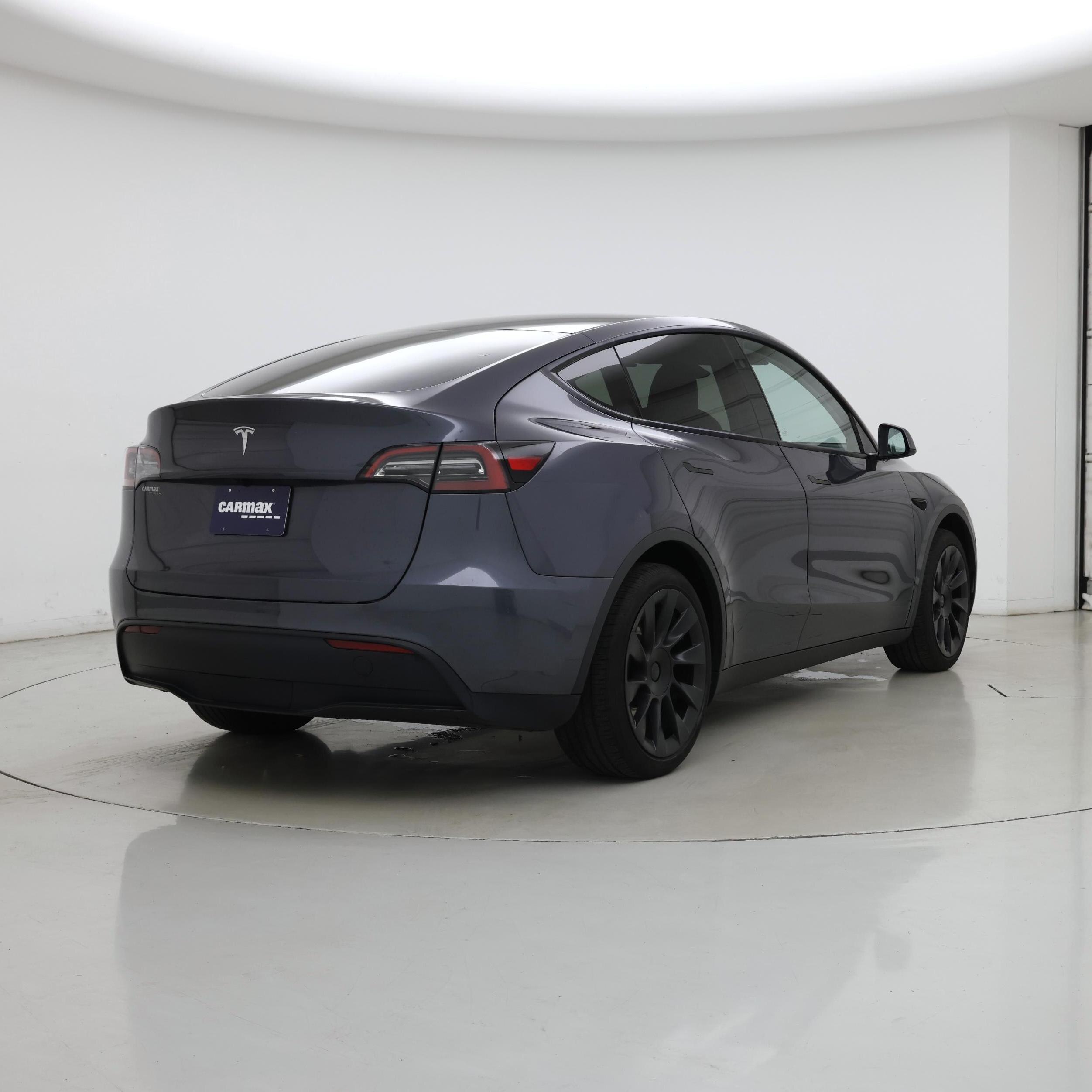 Thumbnail: 2023 Tesla Model Y - 8