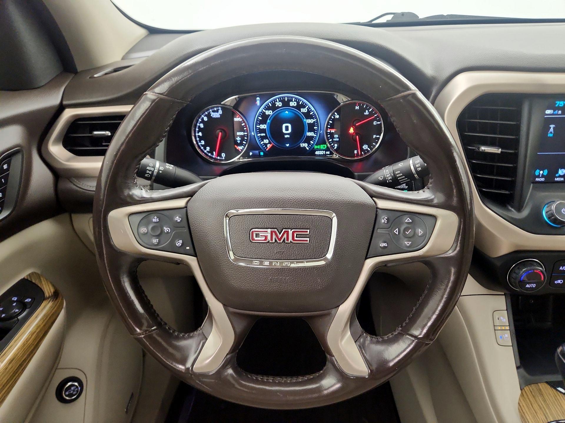 Thumbnail: 2019 GMC Acadia - 10