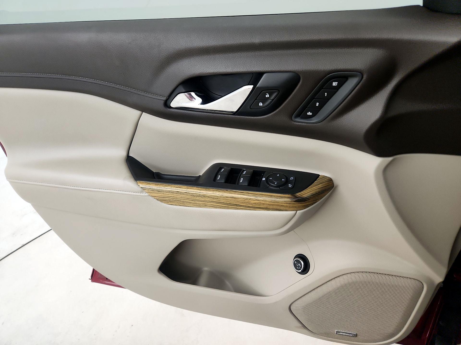 Thumbnail: 2019 GMC Acadia - 12