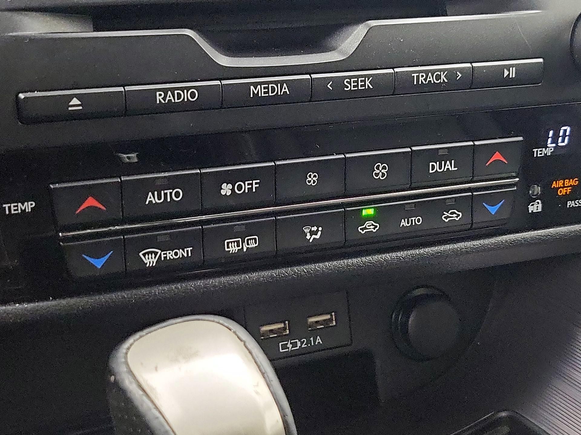 Thumbnail: 2020 Lexus RX - 17