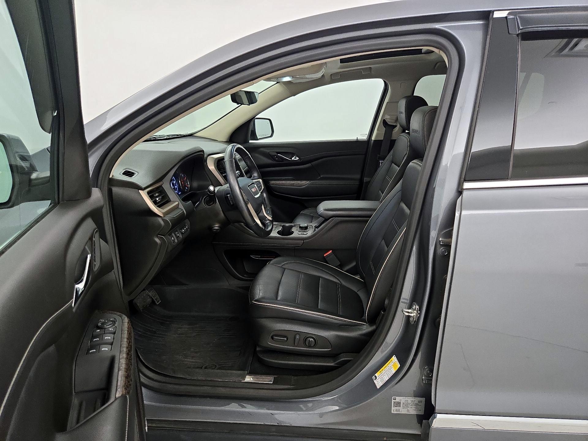 Thumbnail: 2022 GMC Acadia - 11