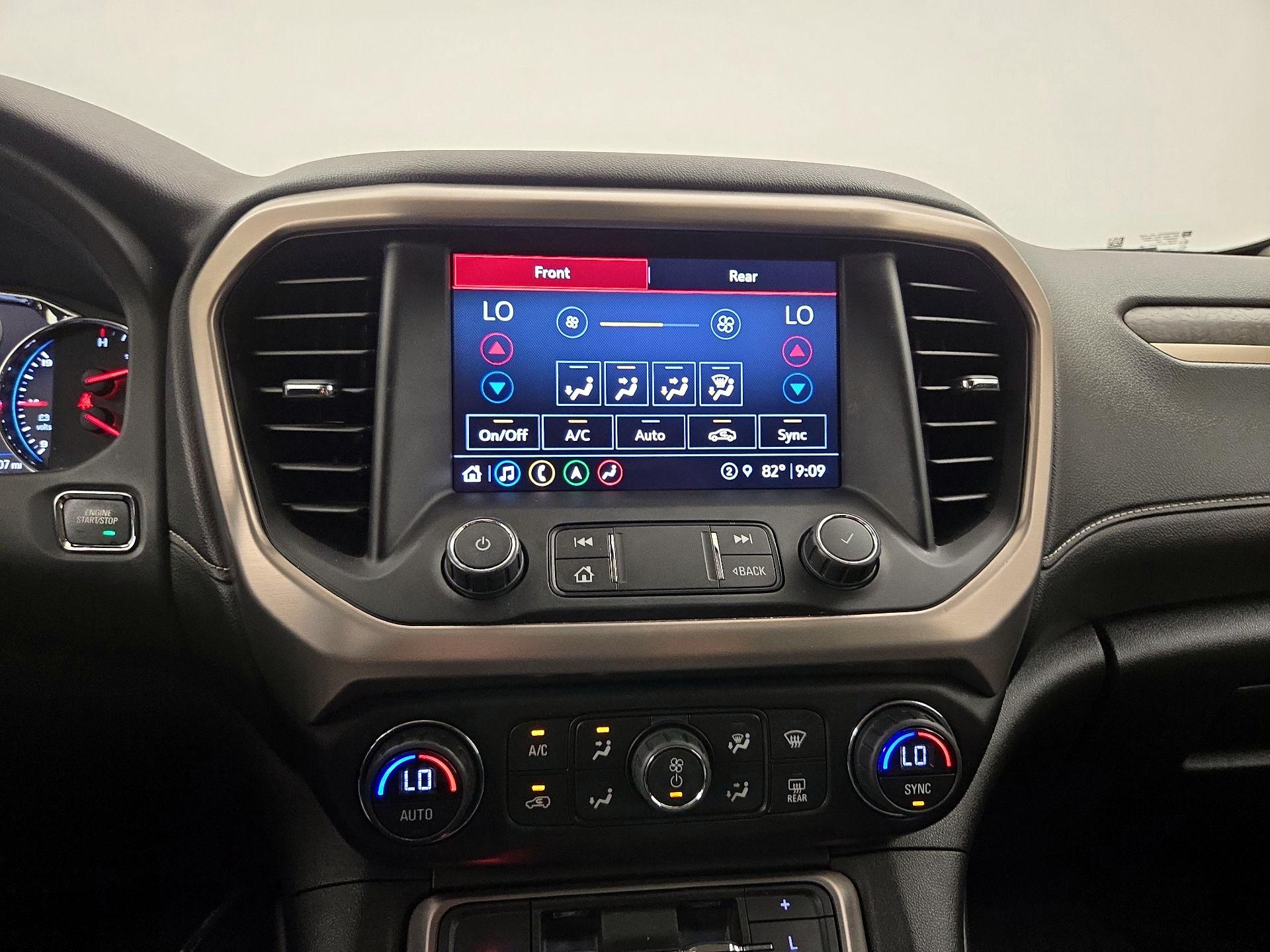 Thumbnail: 2022 GMC Acadia - 17