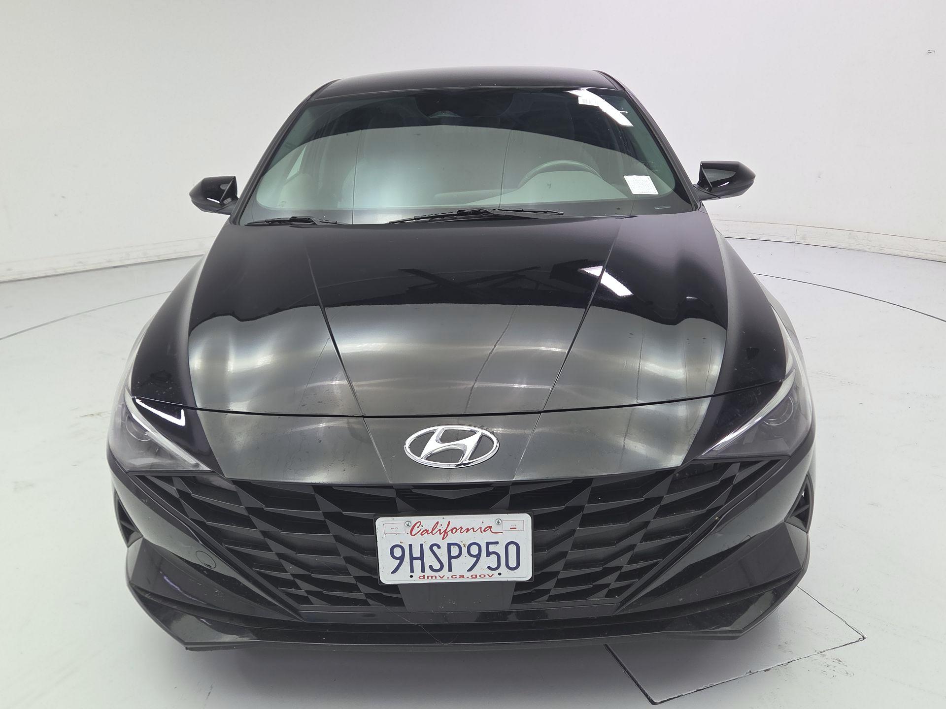 Thumbnail: 2023 Hyundai Elantra - 2