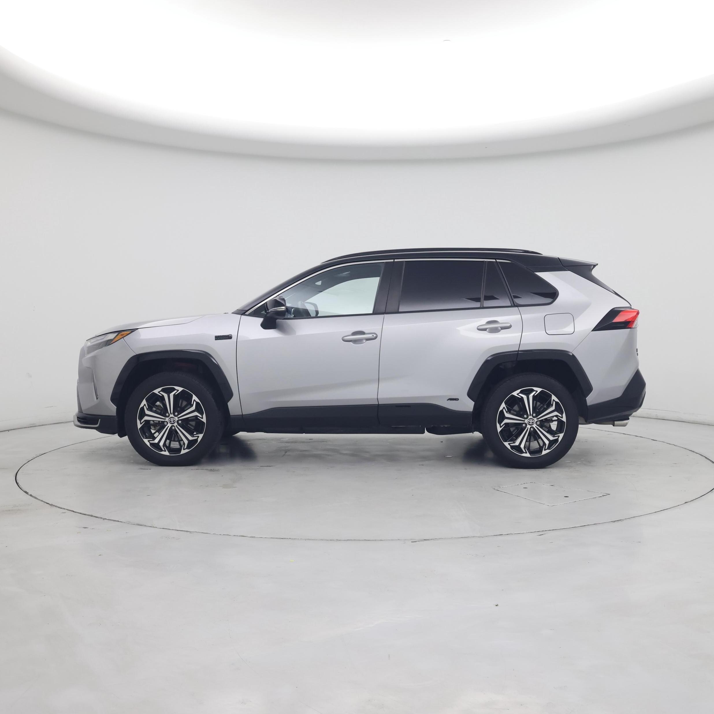 Thumbnail: 2023 Toyota RAV4 - 3