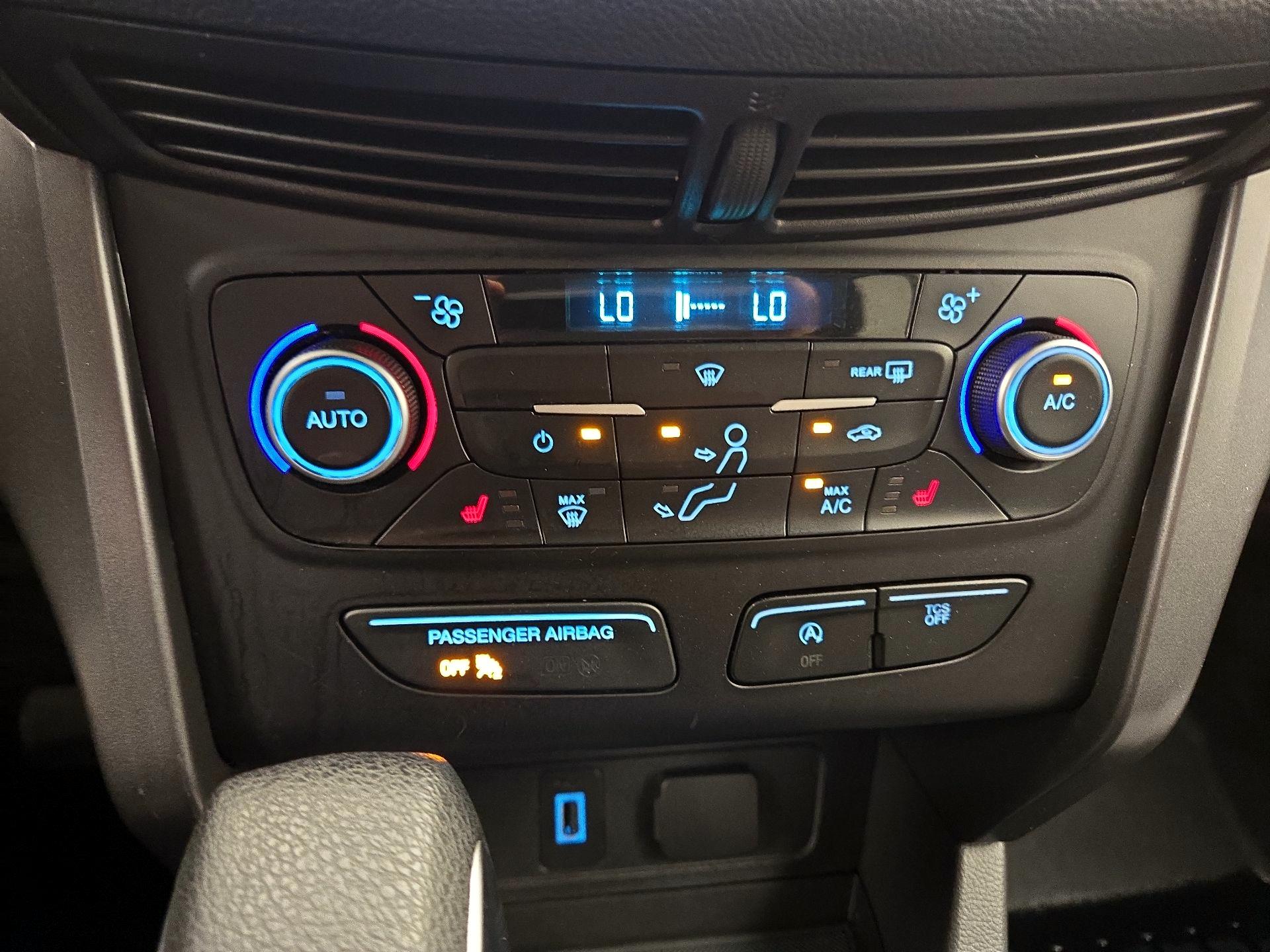 Thumbnail: 2018 Ford Escape - 16