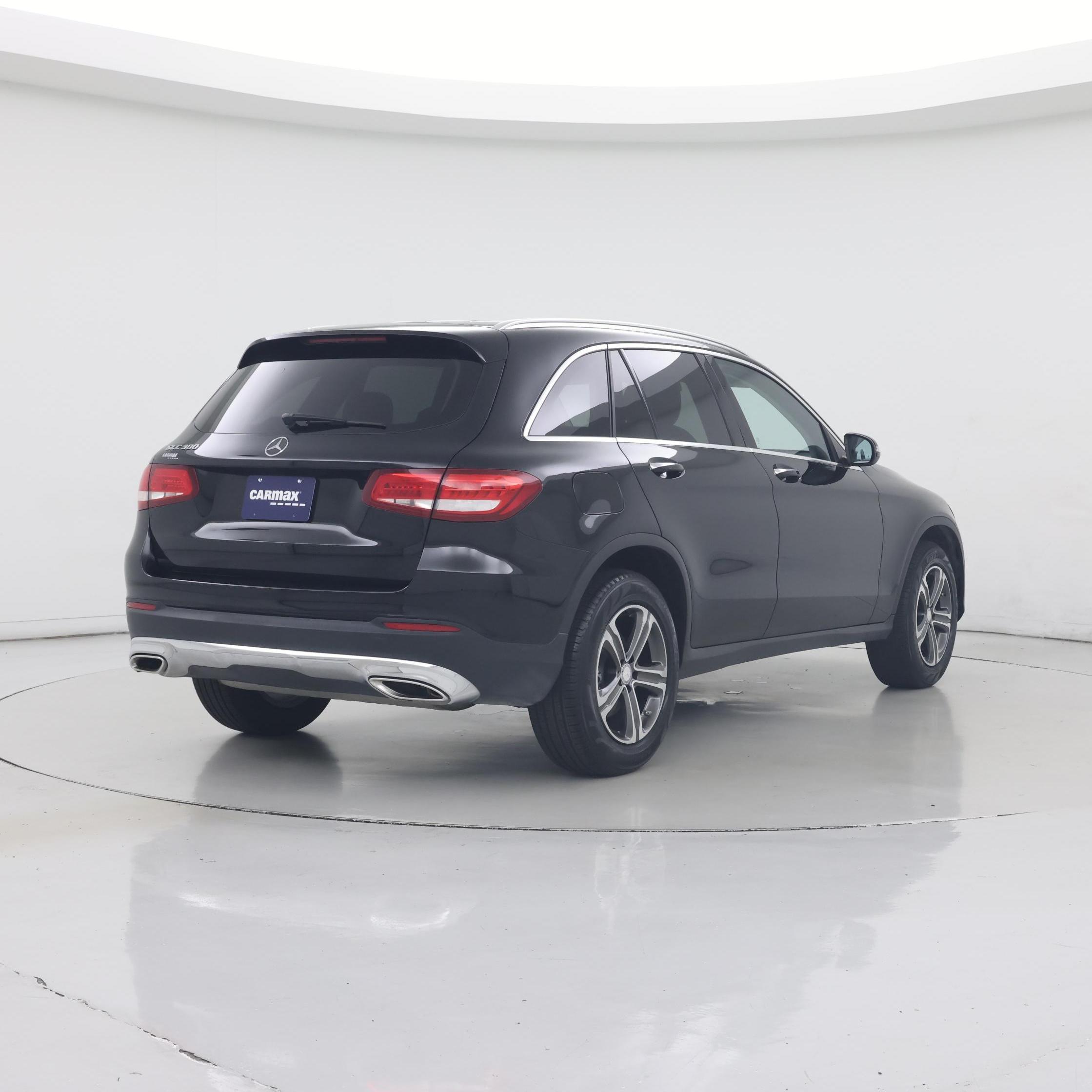 Thumbnail: 2017 Mercedes-Benz GLC - 8