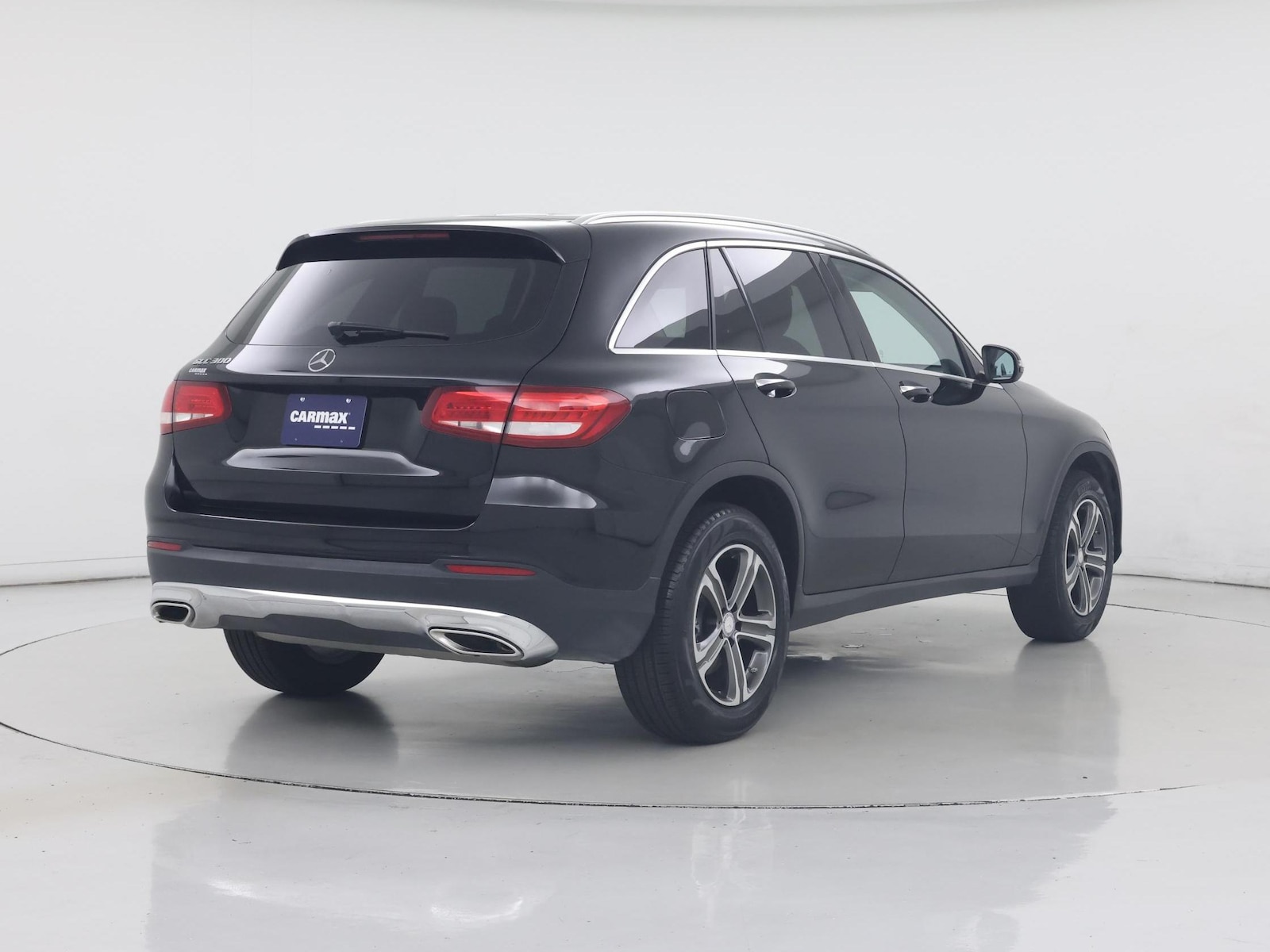 2017 Mercedes-Benz GLC GLC300 - Photo 9