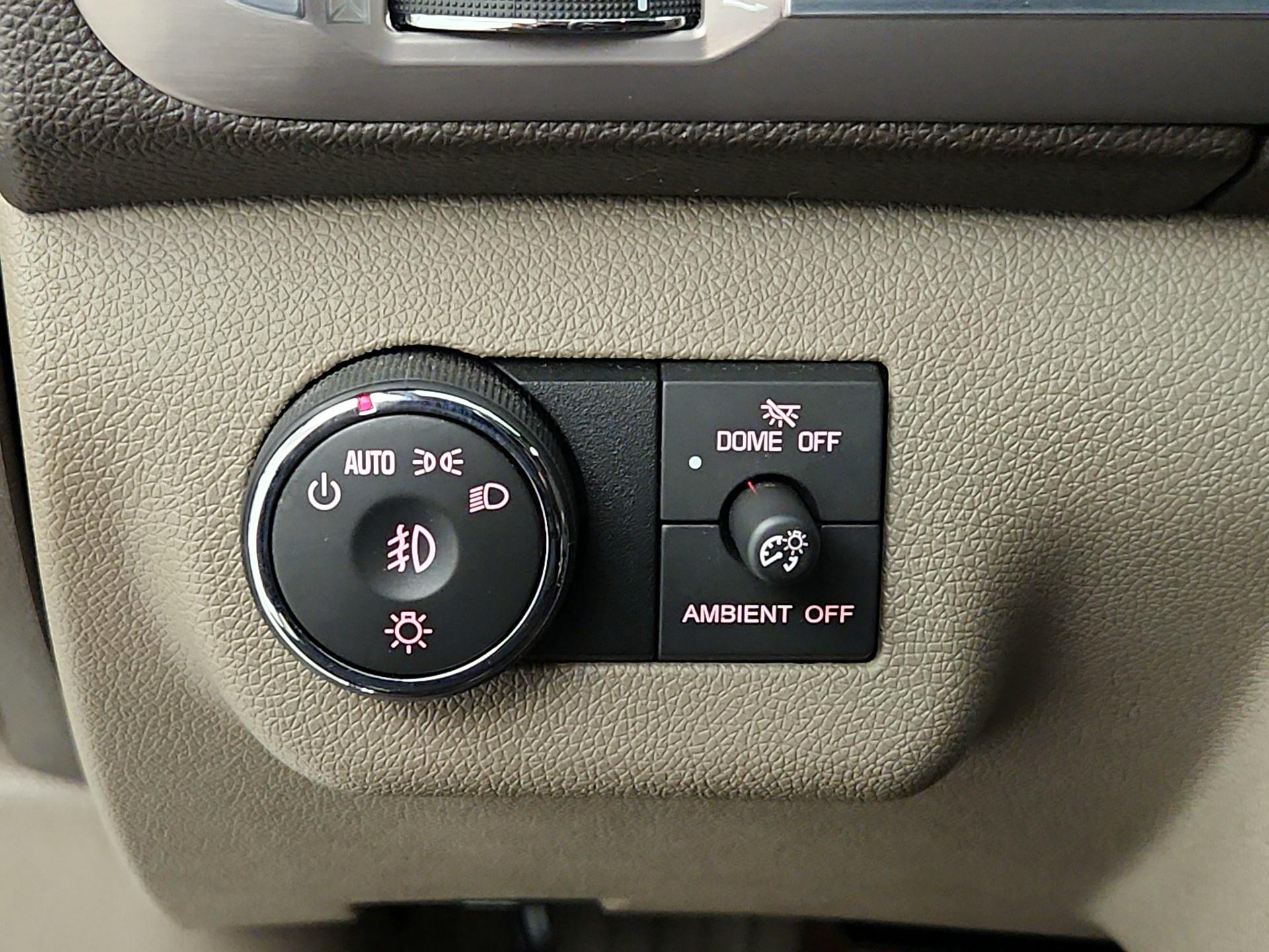 Thumbnail: 2015 GMC Acadia - 13