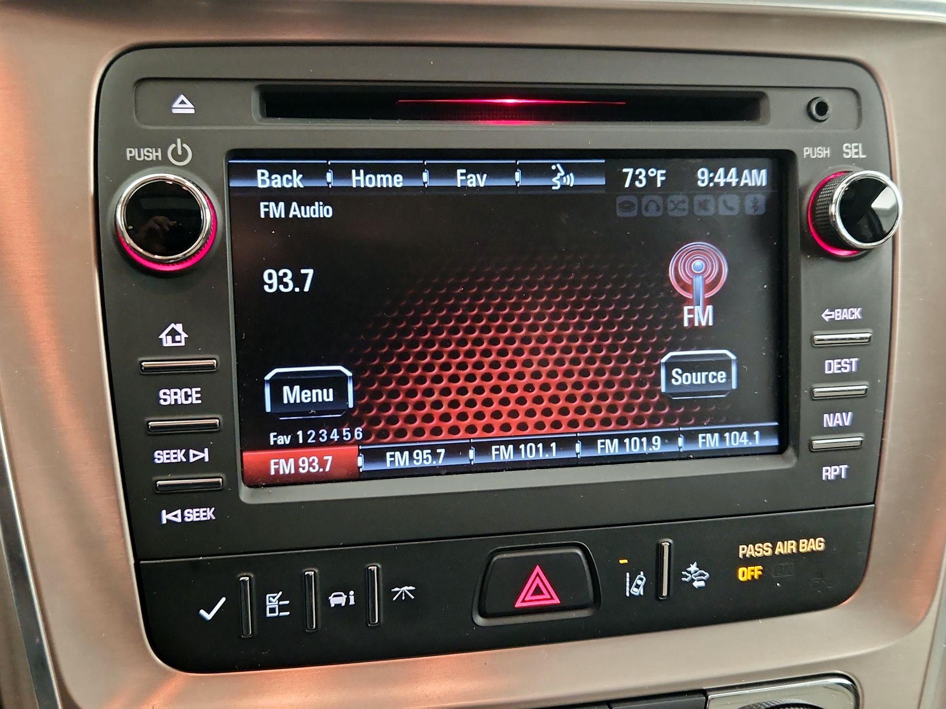 Thumbnail: 2015 GMC Acadia - 16