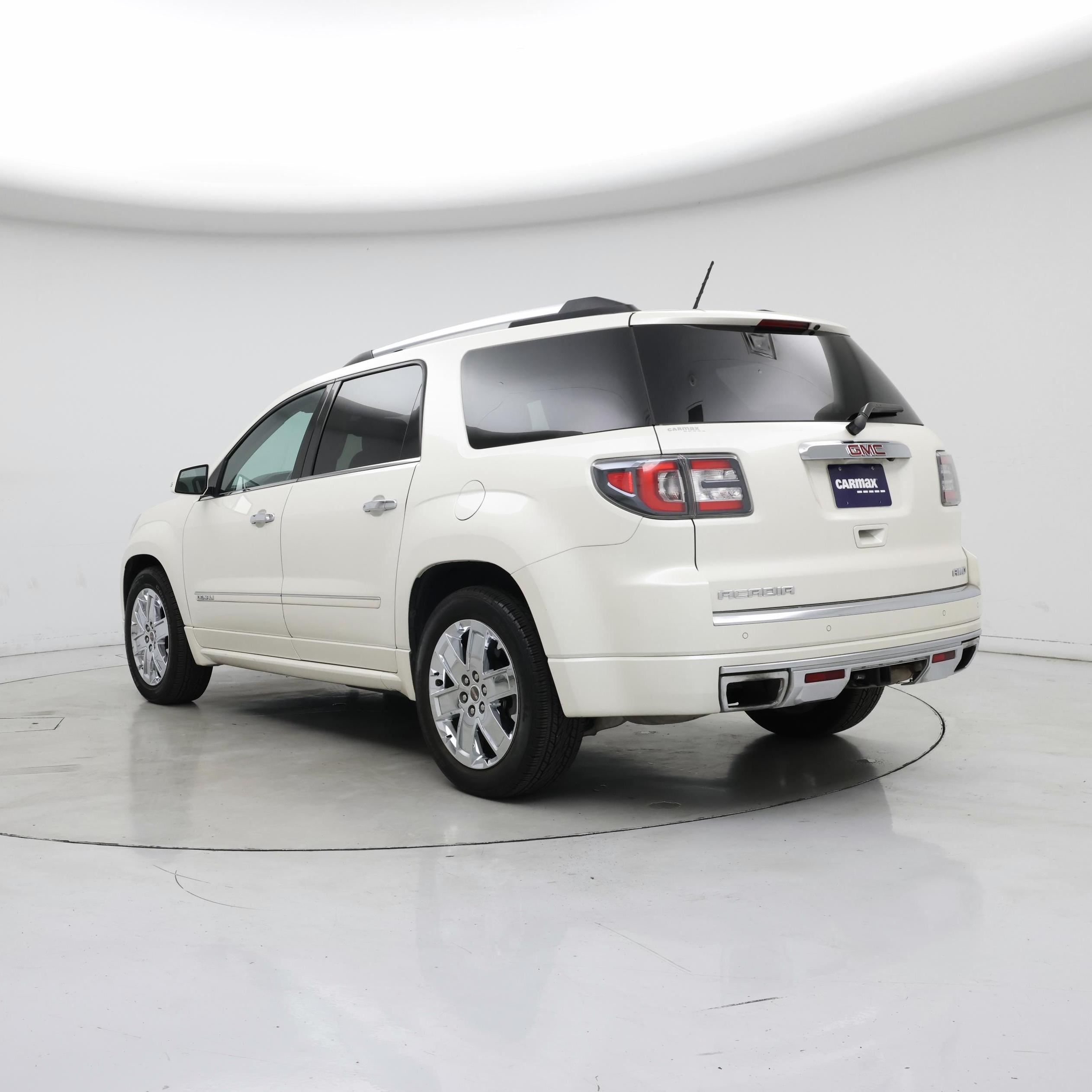 Thumbnail: 2015 GMC Acadia - 2