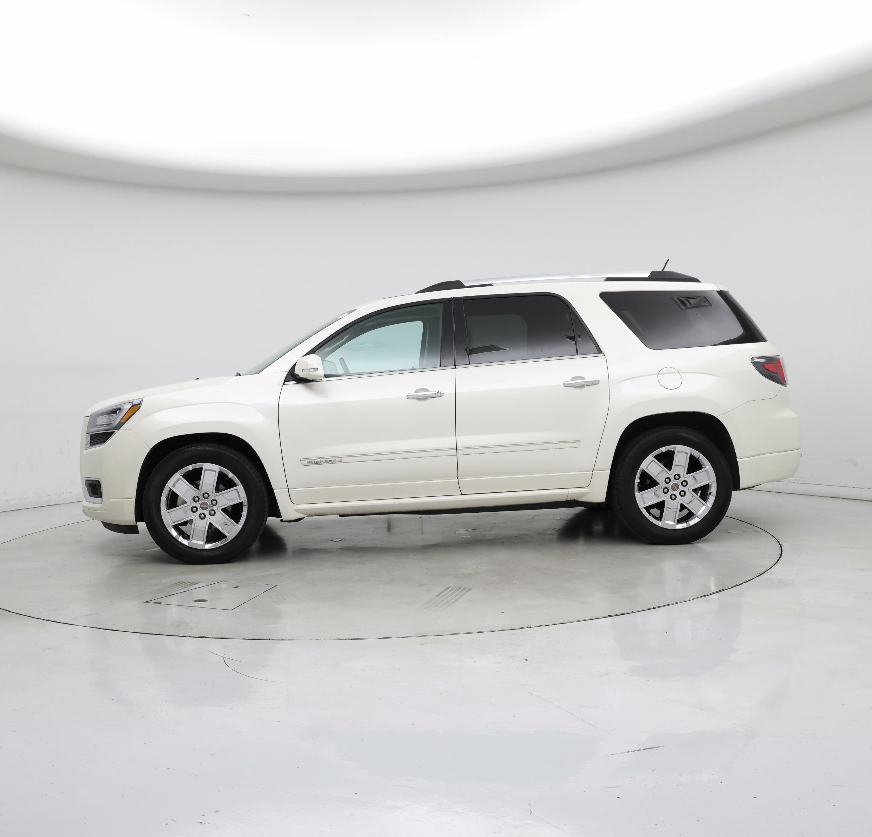Thumbnail: 2015 GMC Acadia - 3