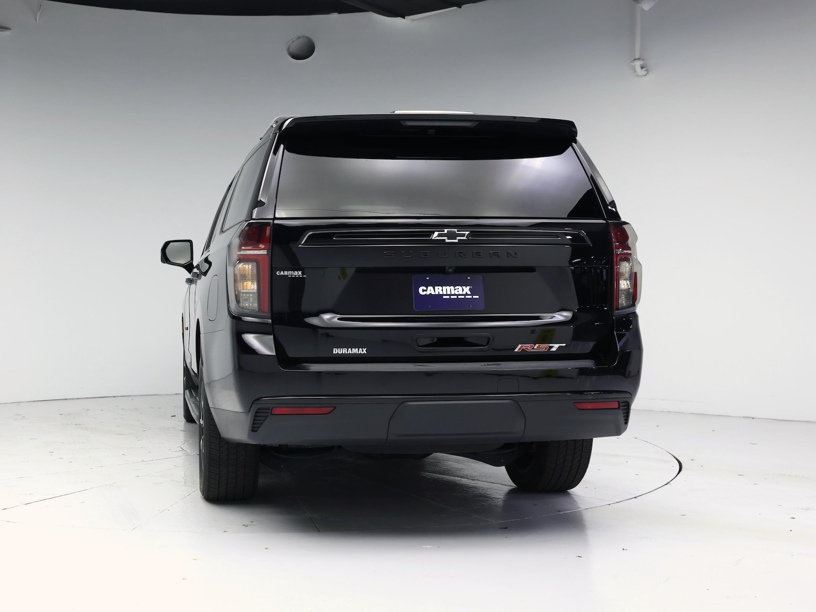 2023 Chevrolet Suburban RST - Photo 7