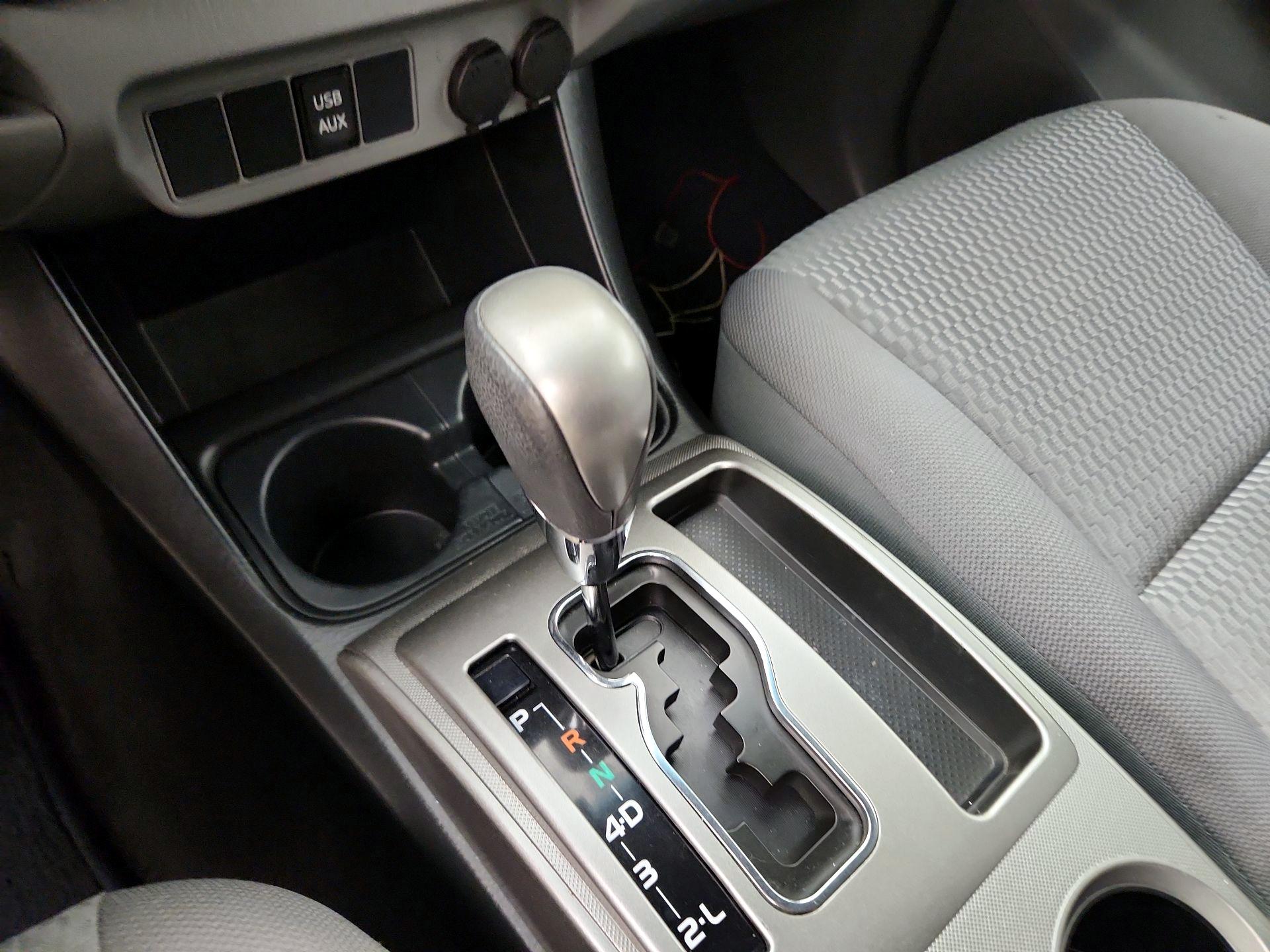Thumbnail: 2014 Toyota Tacoma - 17