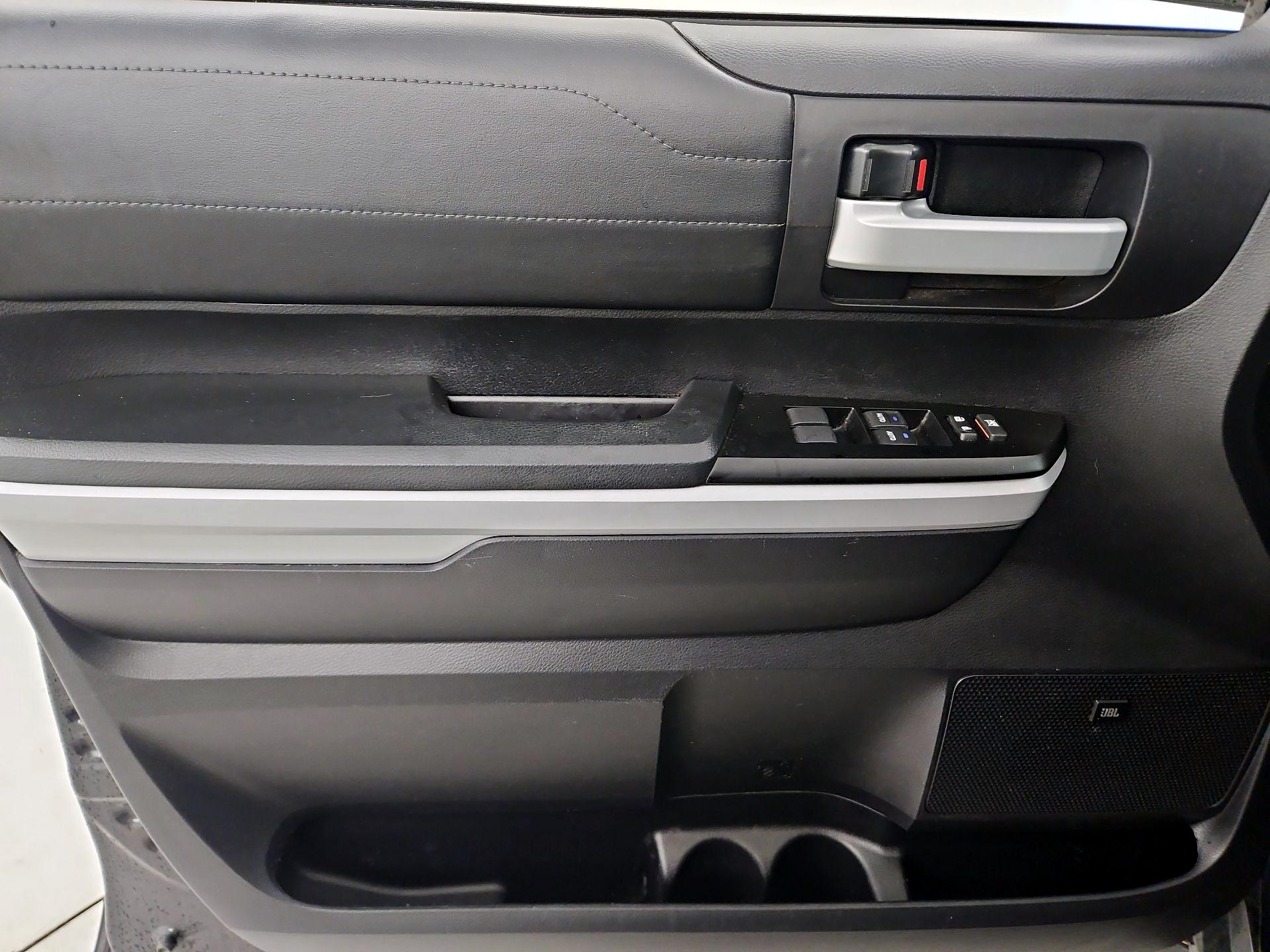 Thumbnail: 2021 Toyota Tundra - 12