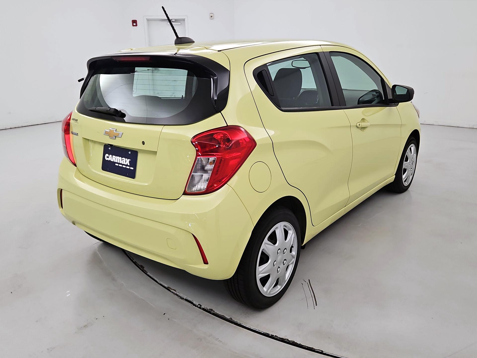 Thumbnail: 2017 Chevrolet Spark - 5