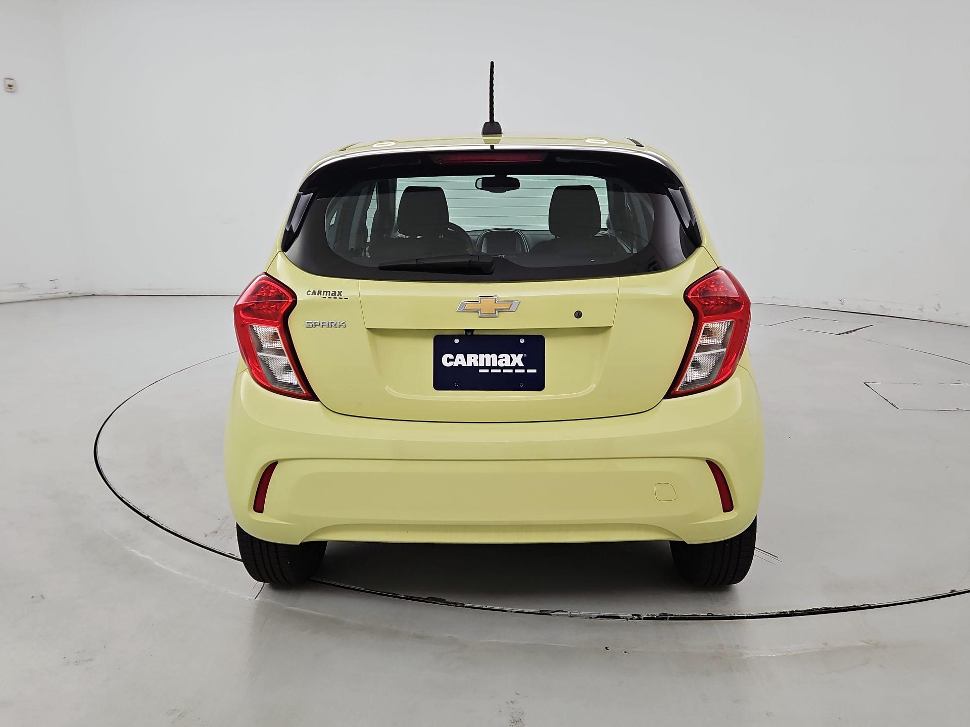 Thumbnail: 2017 Chevrolet Spark - 6