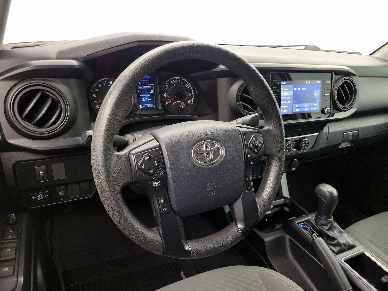 2020 Toyota Tacoma SR - Photo 11