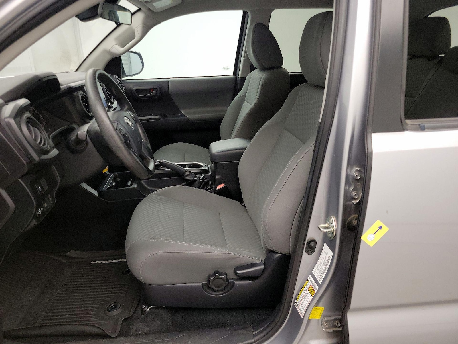 2020 Toyota Tacoma SR - Photo 12