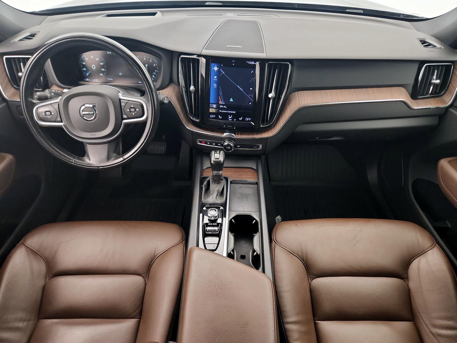 Thumbnail: 2021 Volvo XC60 - 9
