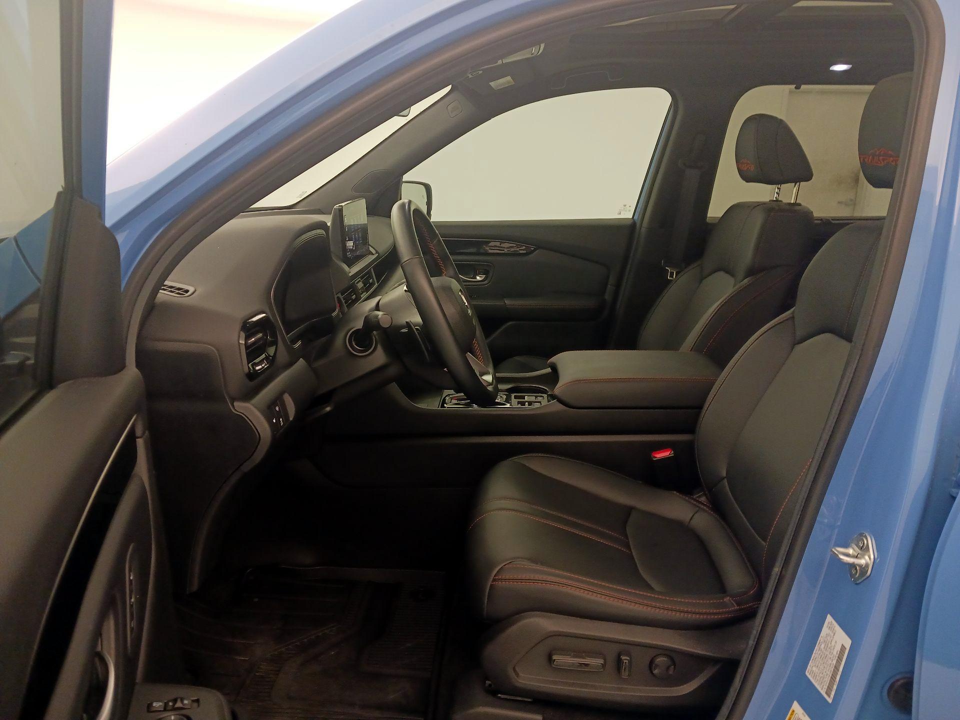 Thumbnail: 2025 Honda Pilot - 11