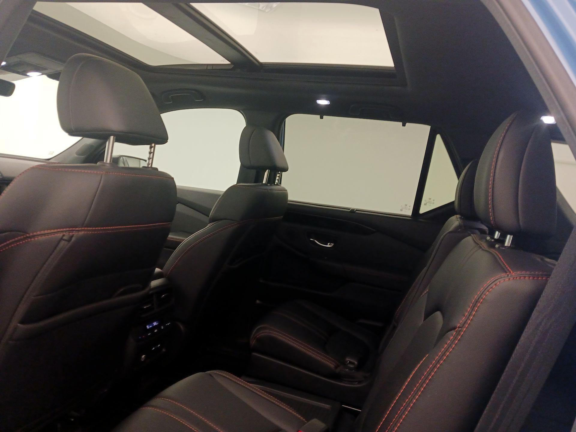 Thumbnail: 2025 Honda Pilot - 19