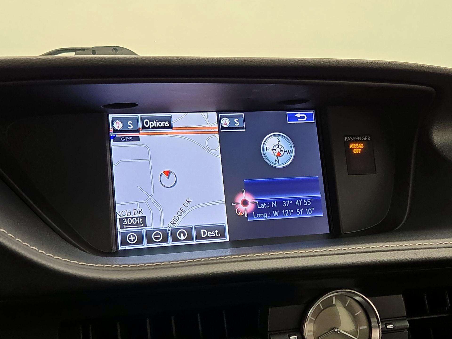 Thumbnail: 2015 Lexus ES - 14