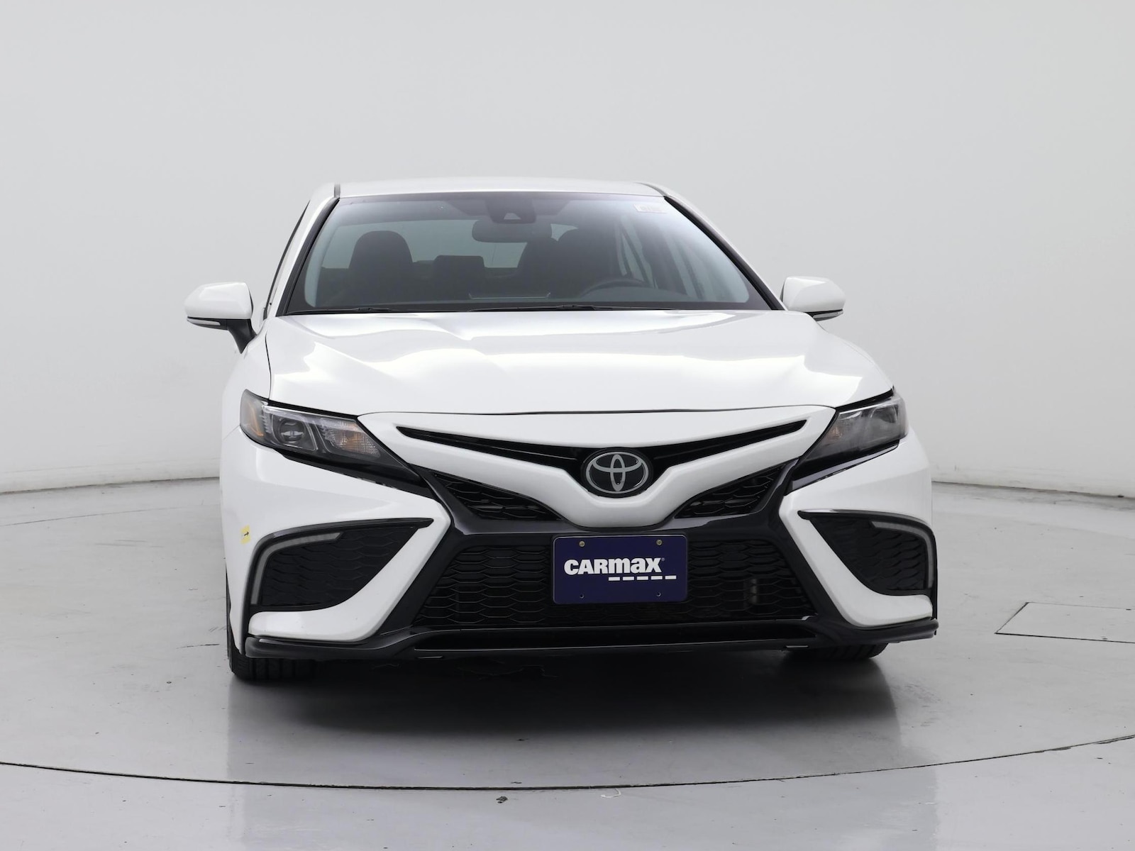 2023 Toyota Camry SE - Photo 6