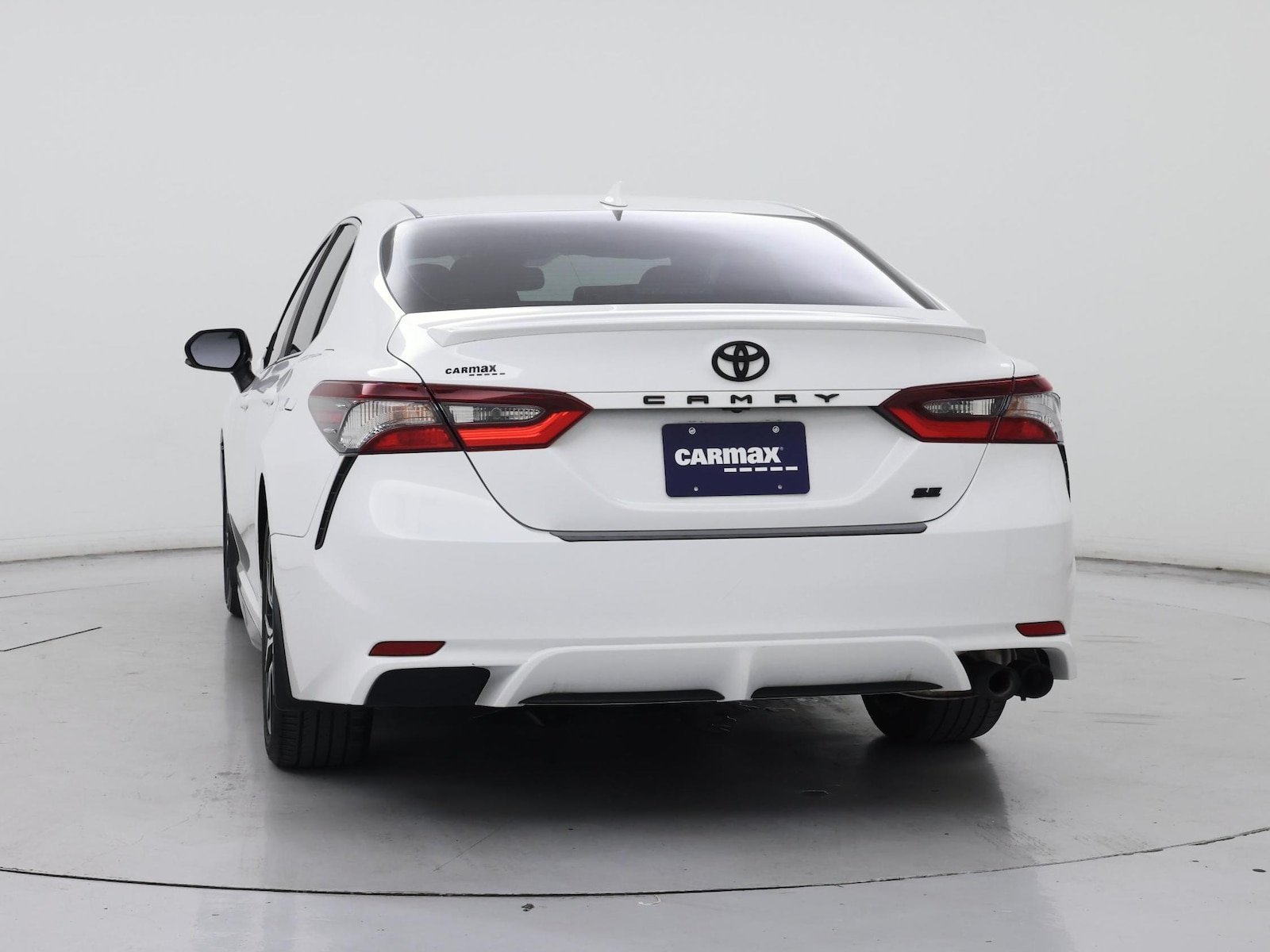2023 Toyota Camry SE - Photo 7