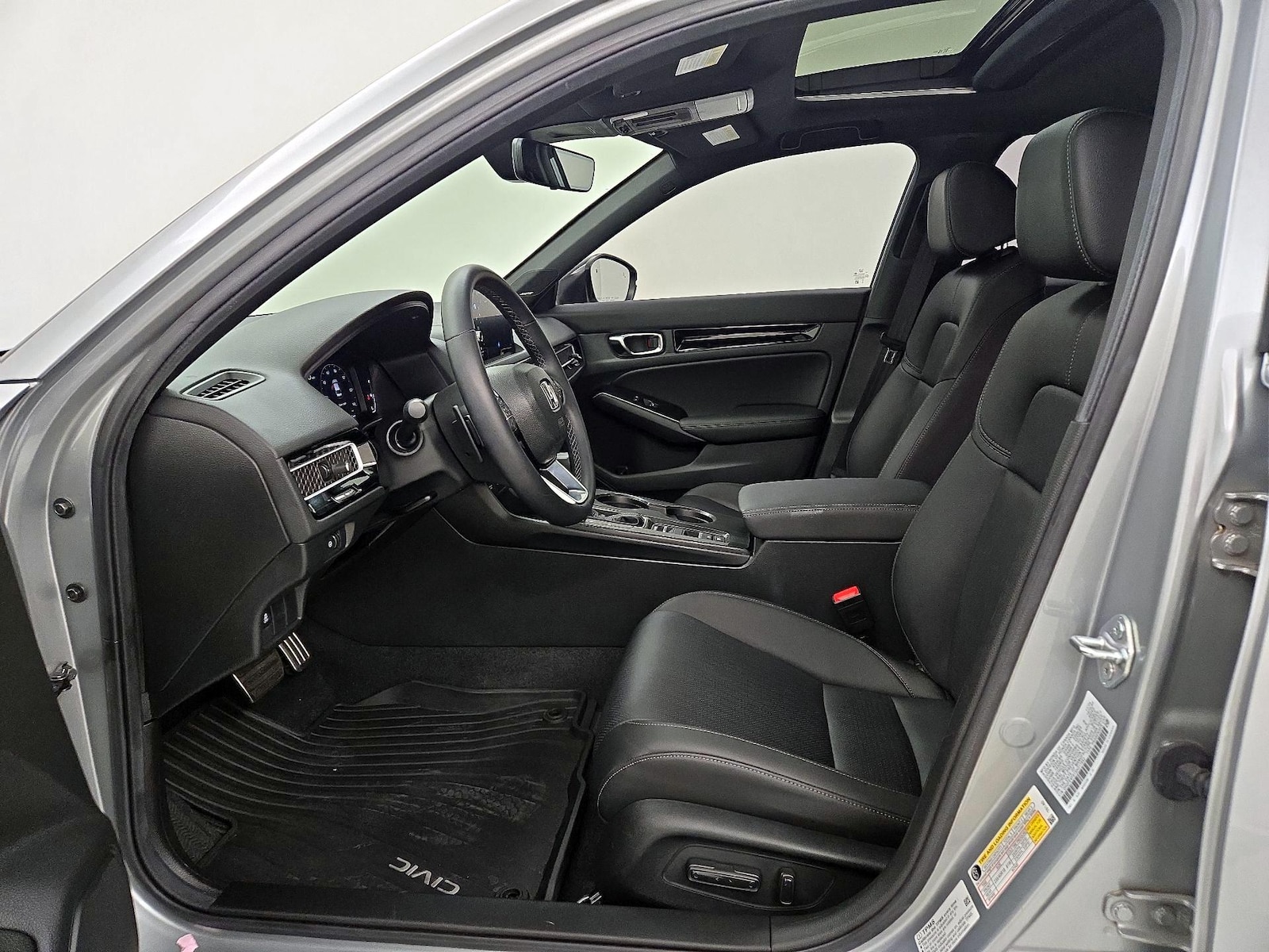 2025 Honda Civic Sport Touring - Photo 12