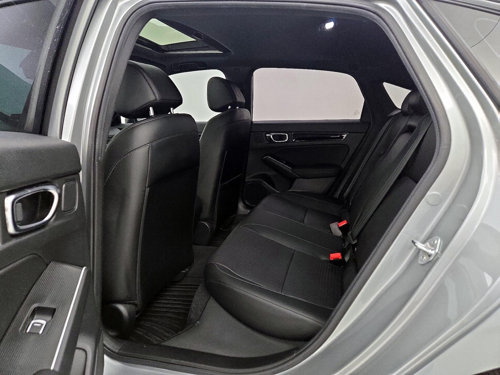 2025 Honda Civic Sport Touring - Photo 22