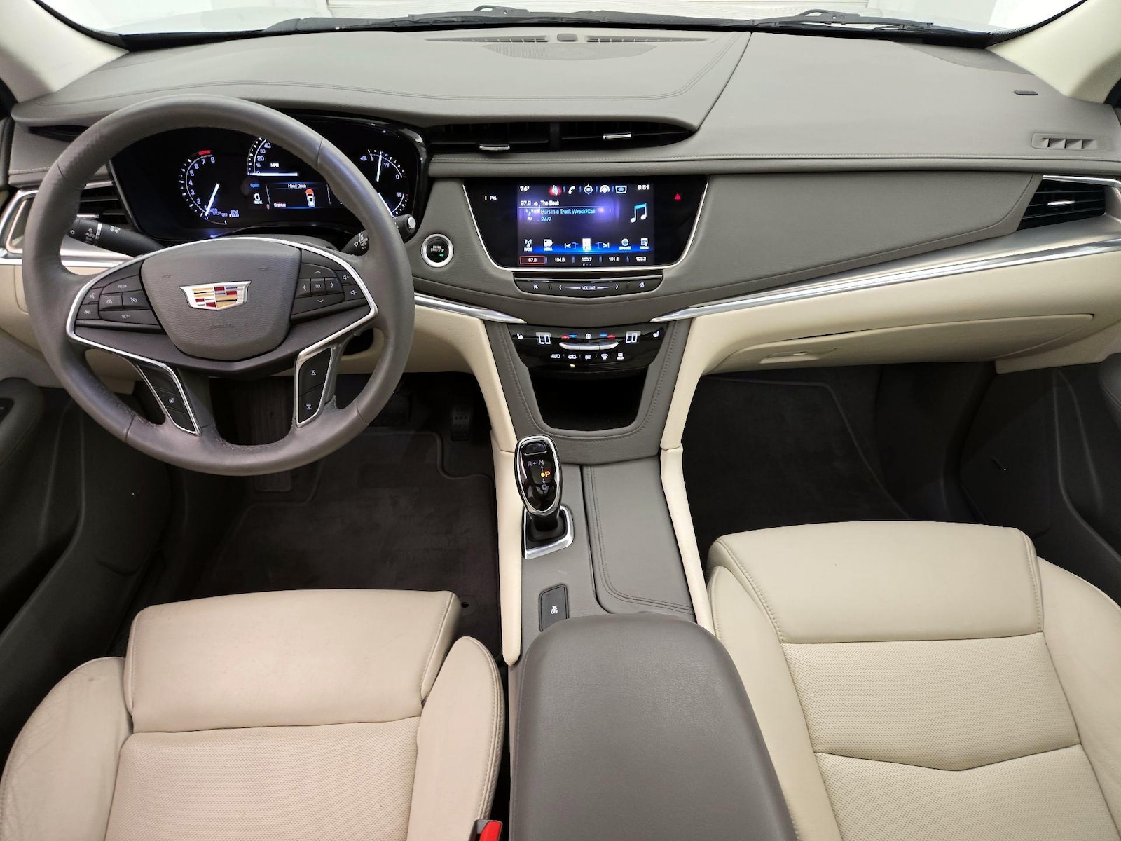 Apple CarPlay® & Android Auto™