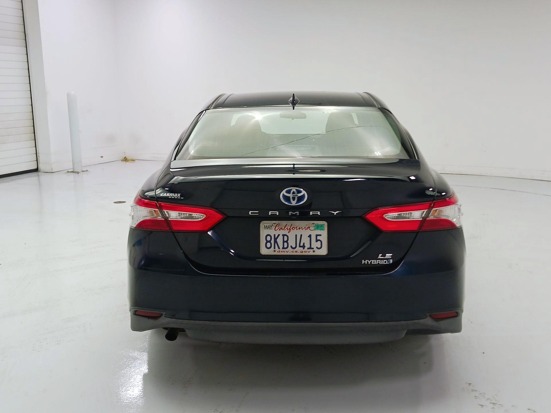 Thumbnail: 2019 Toyota Camry - 6