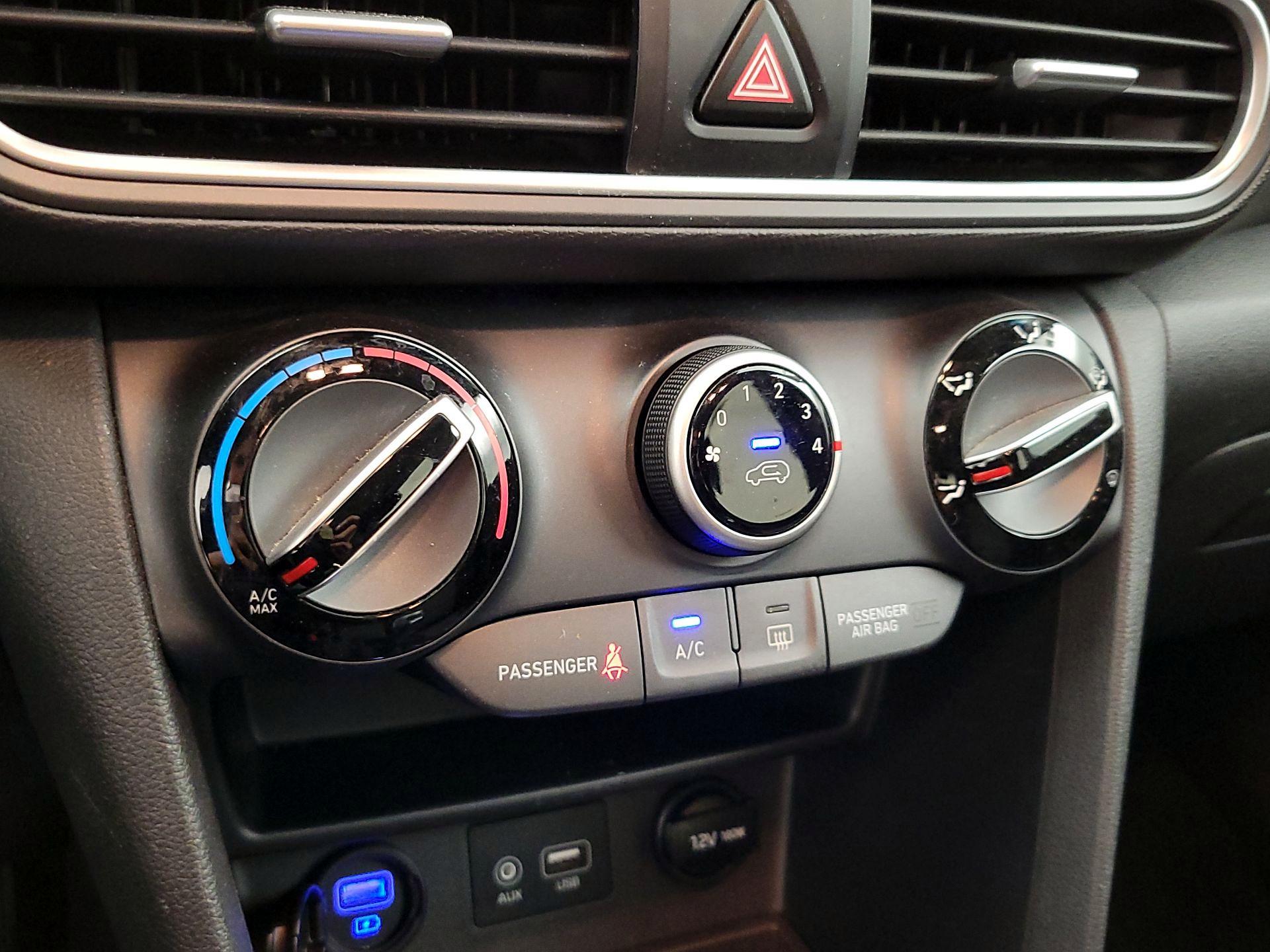 Thumbnail: 2019 Hyundai Kona - 16