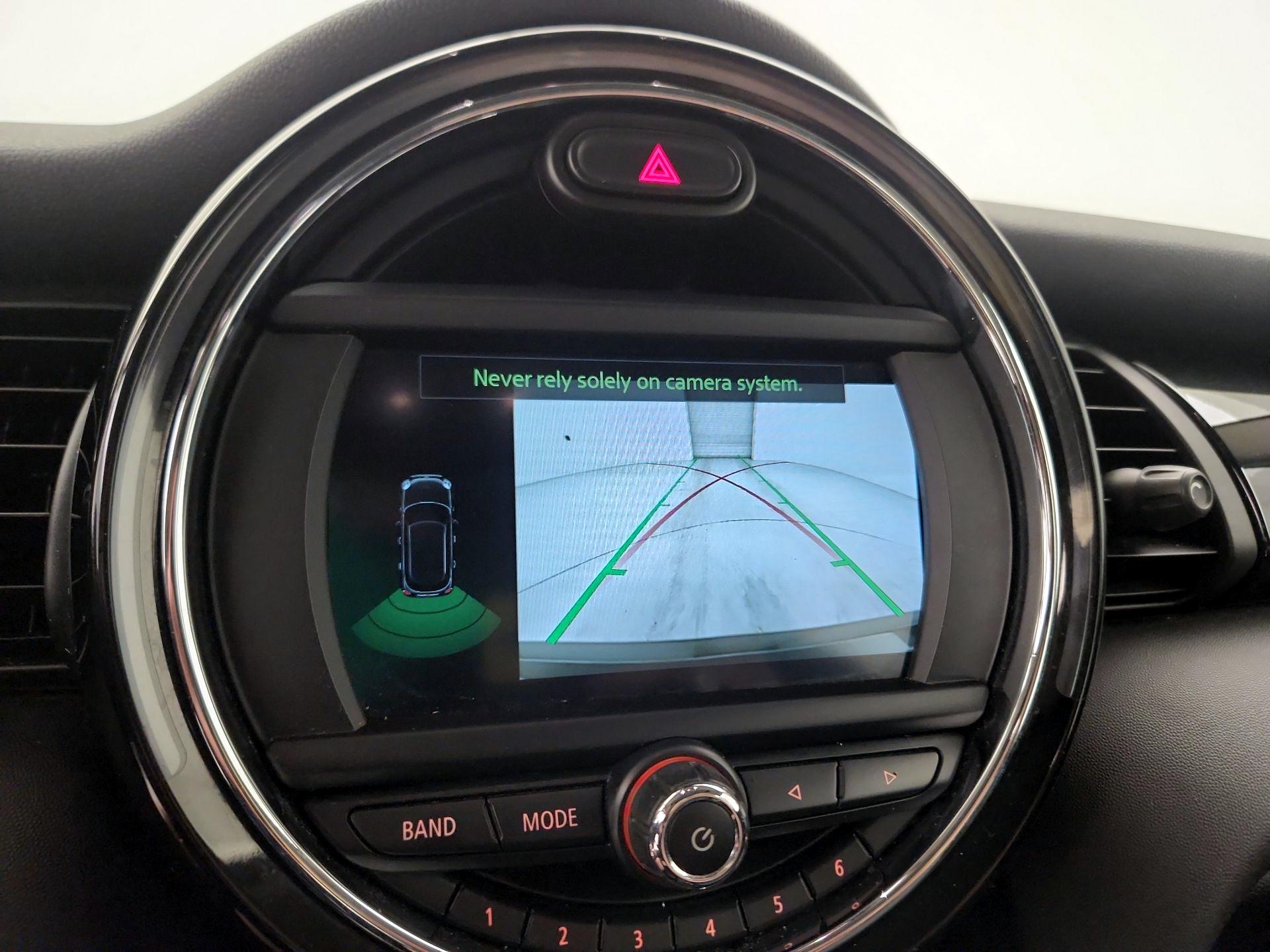 Thumbnail: 2019 MINI Cooper Hardtop - 14