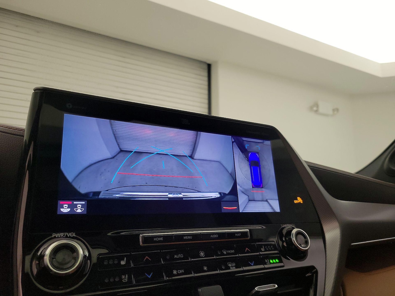 2022 Toyota Highlander Platinum - Photo 16