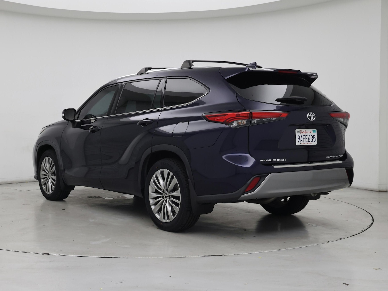 2022 Toyota Highlander Platinum - Photo 3