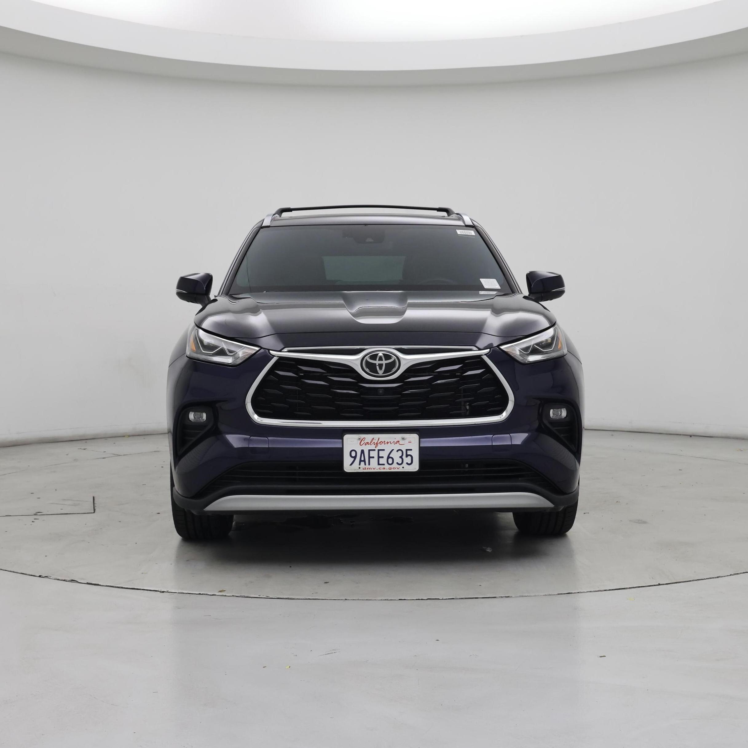 Thumbnail: 2022 Toyota Highlander - 5