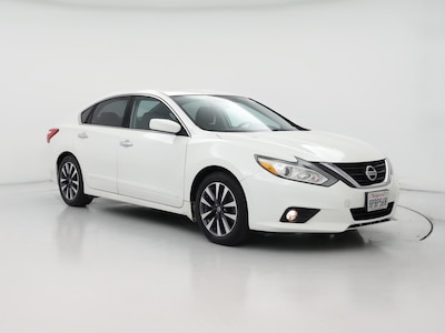 2017 Nissan Altima SV