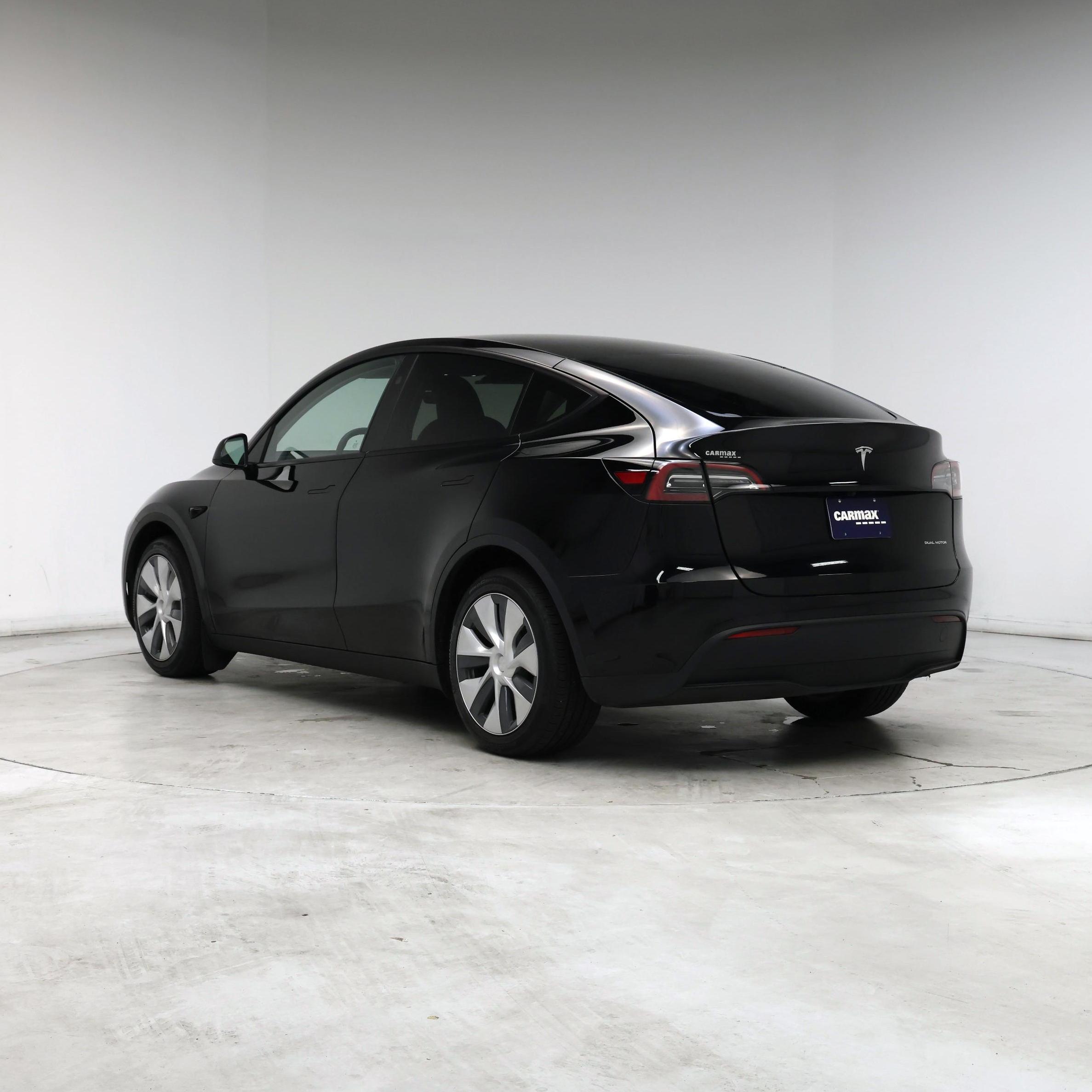 Thumbnail: 2023 Tesla Model Y - 2