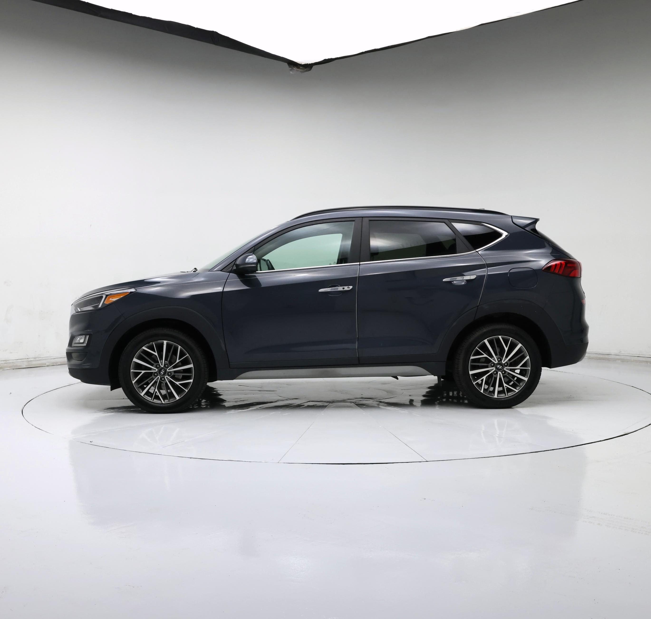 Thumbnail: 2020 Hyundai Tucson - 3