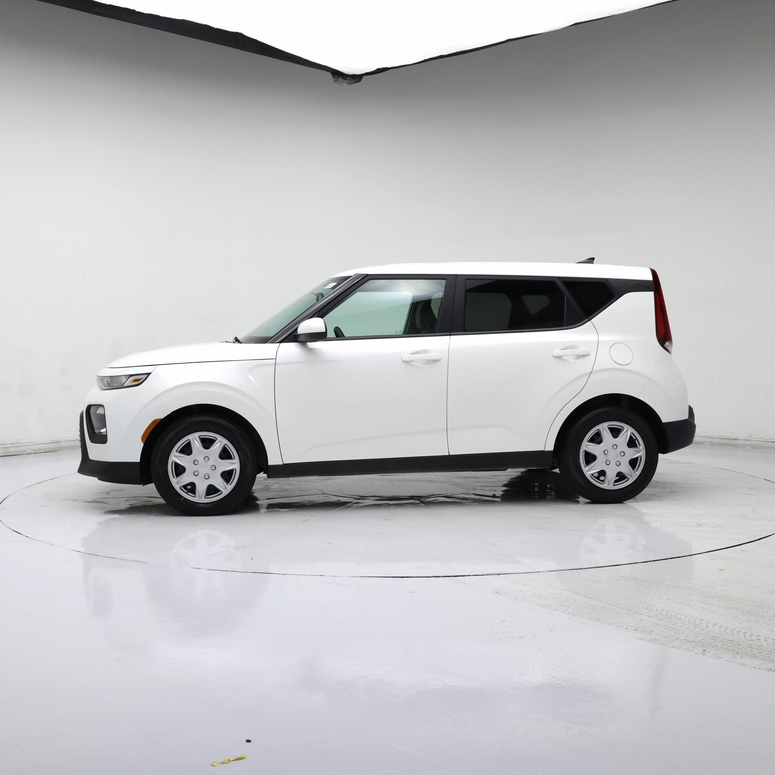 Thumbnail: 2022 Kia Soul - 3