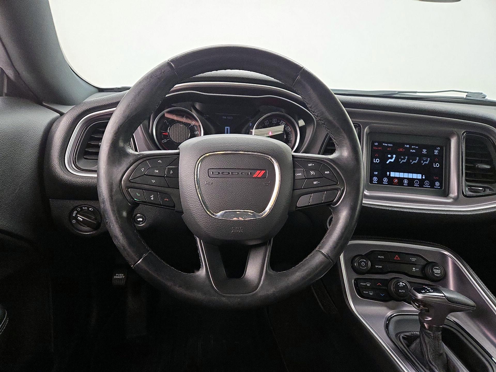 Thumbnail: 2019 Dodge Challenger - 10