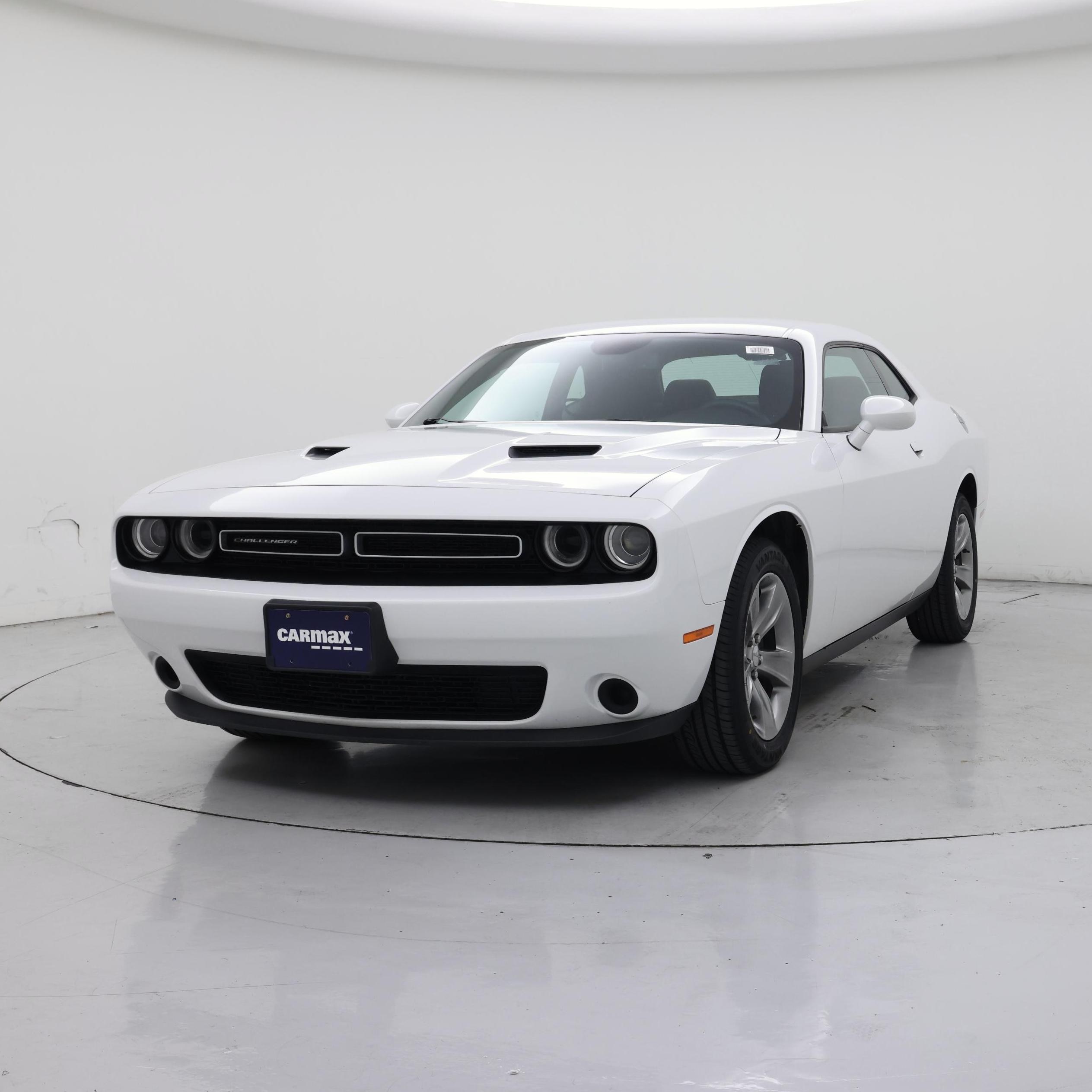 Thumbnail: 2019 Dodge Challenger - 4