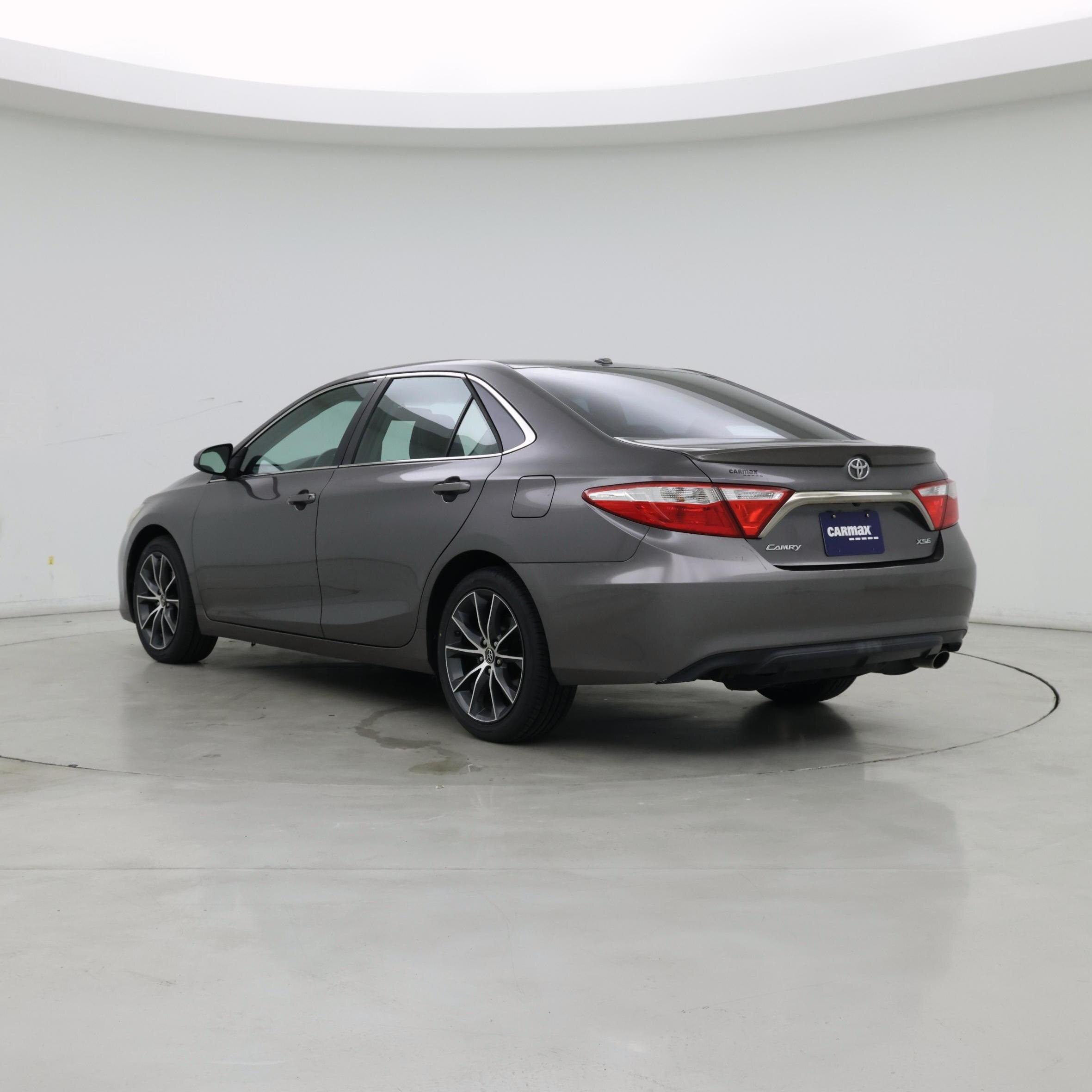 Thumbnail: 2015 Toyota Camry - 2