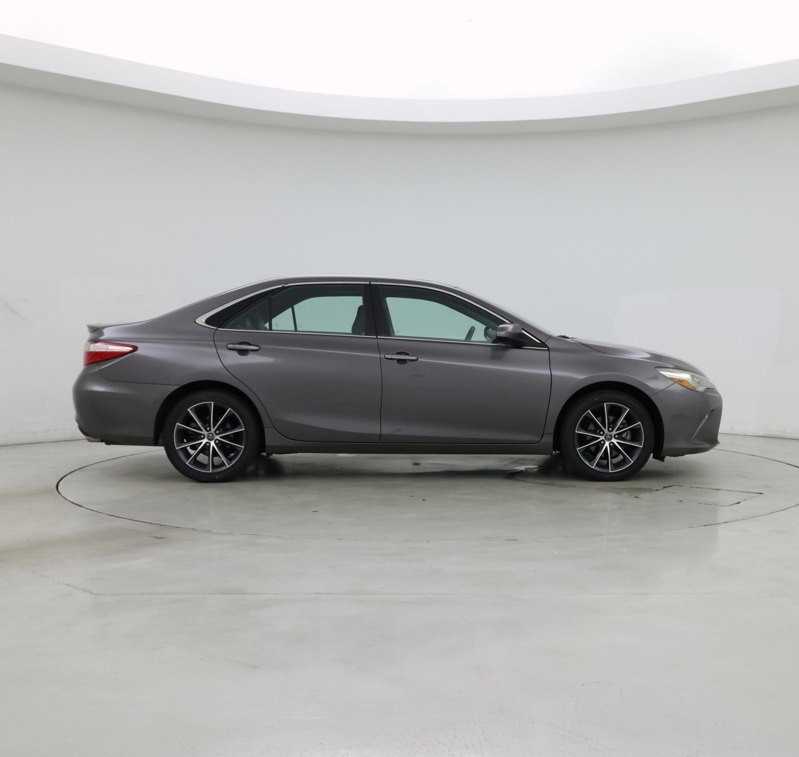 Thumbnail: 2015 Toyota Camry - 7
