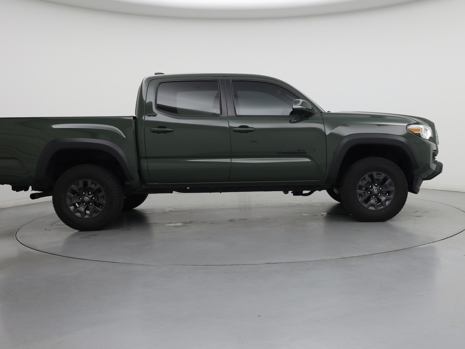 2021 Toyota Tacoma SR5 - Photo 8